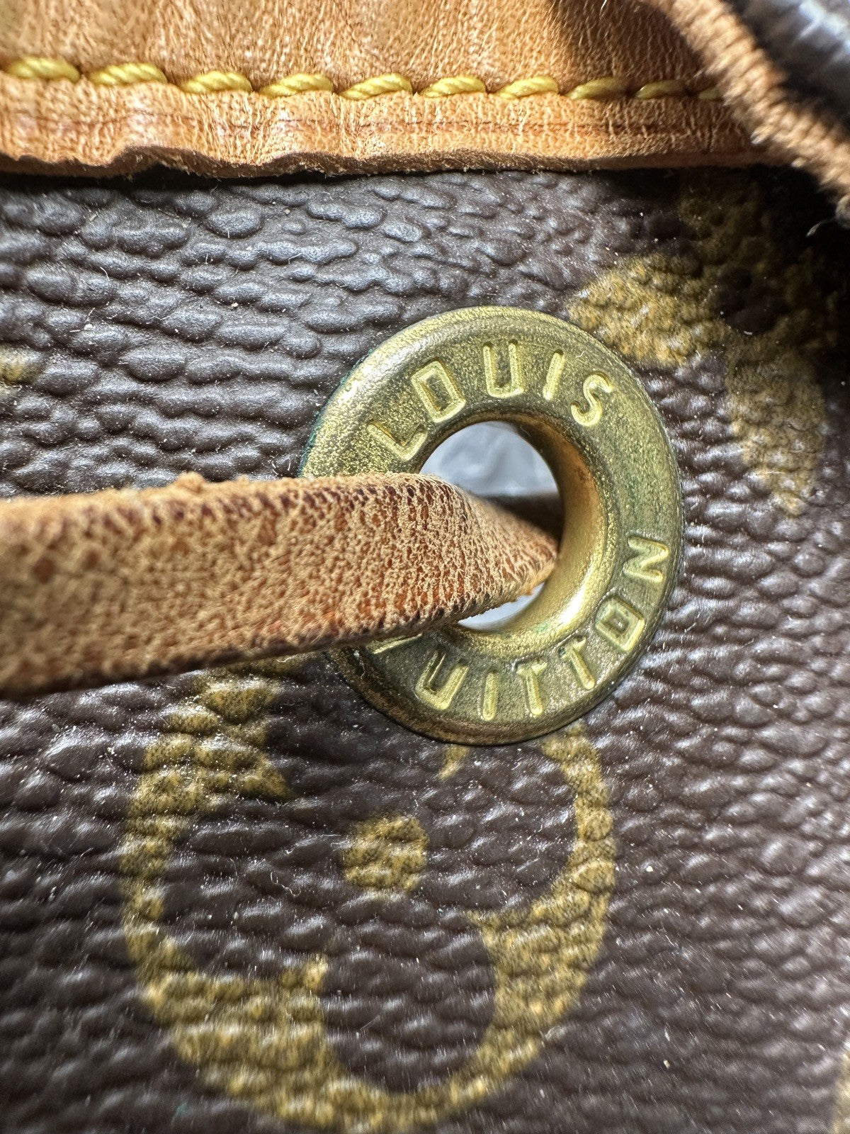 Louis Vuitton Montsouris Mini Rucksack Backpack Monogram September 1996 M11199