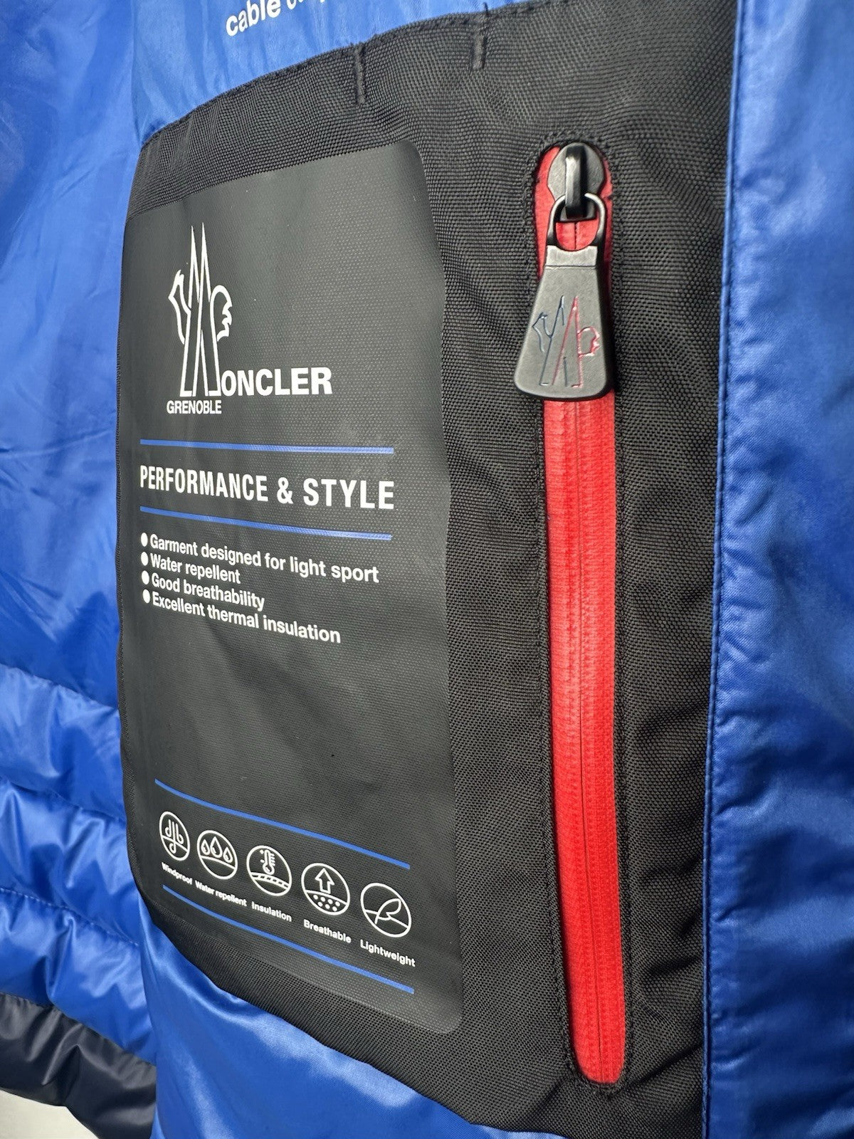 Moncler Grenoble Canmore Dark Navy Blue Jacket Size 4 (X Large) fits a large