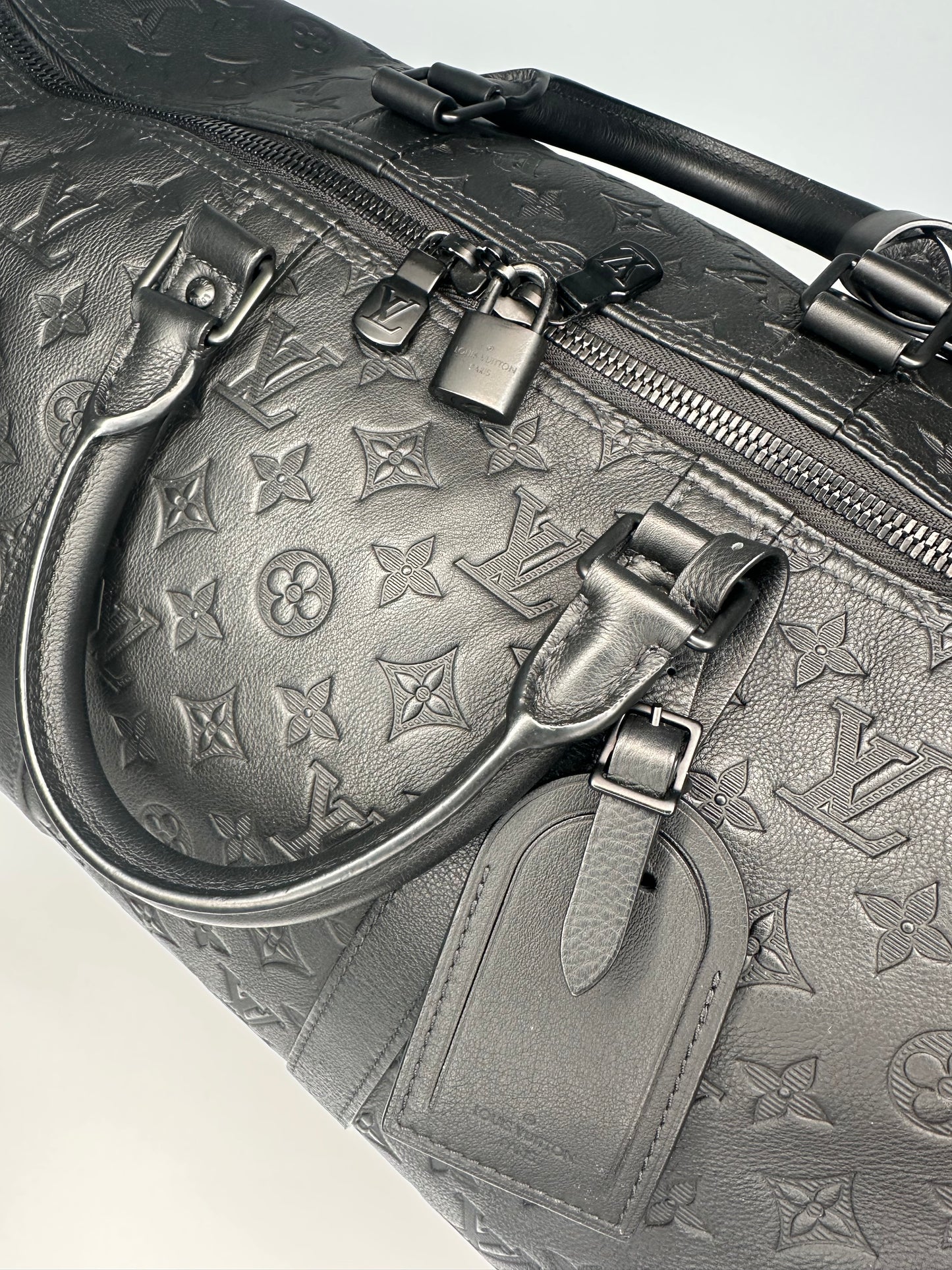 Louis Vuitton Keepall Bandoulière 50 Monogram Shadow Black Leather