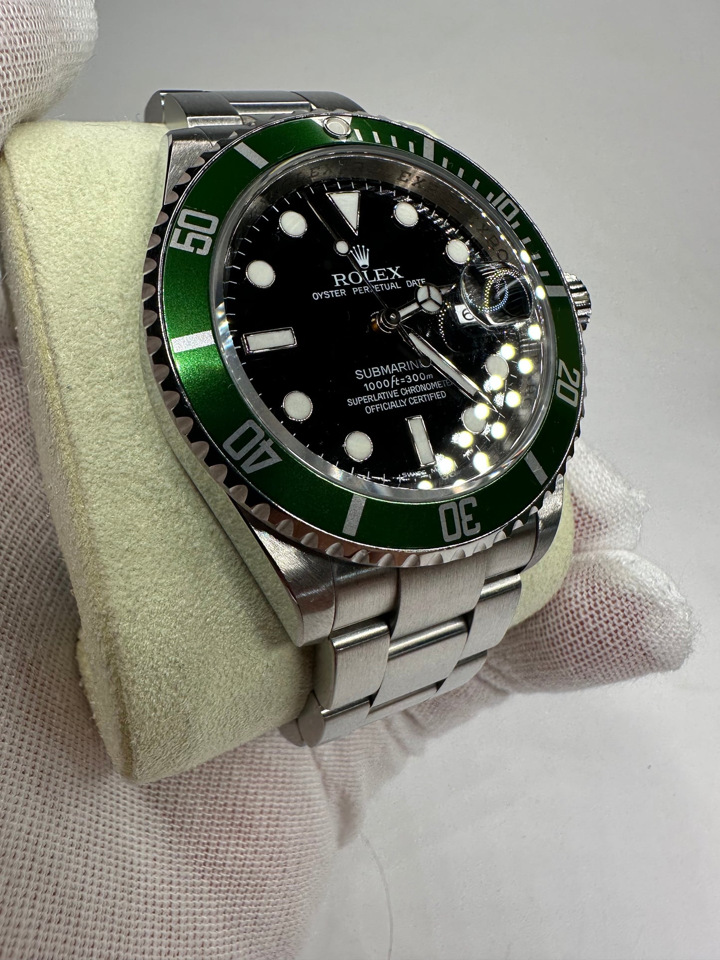 Rolex Submariner Date 16610LV Kermit 2008 Unpolished Full Set Box & Papers