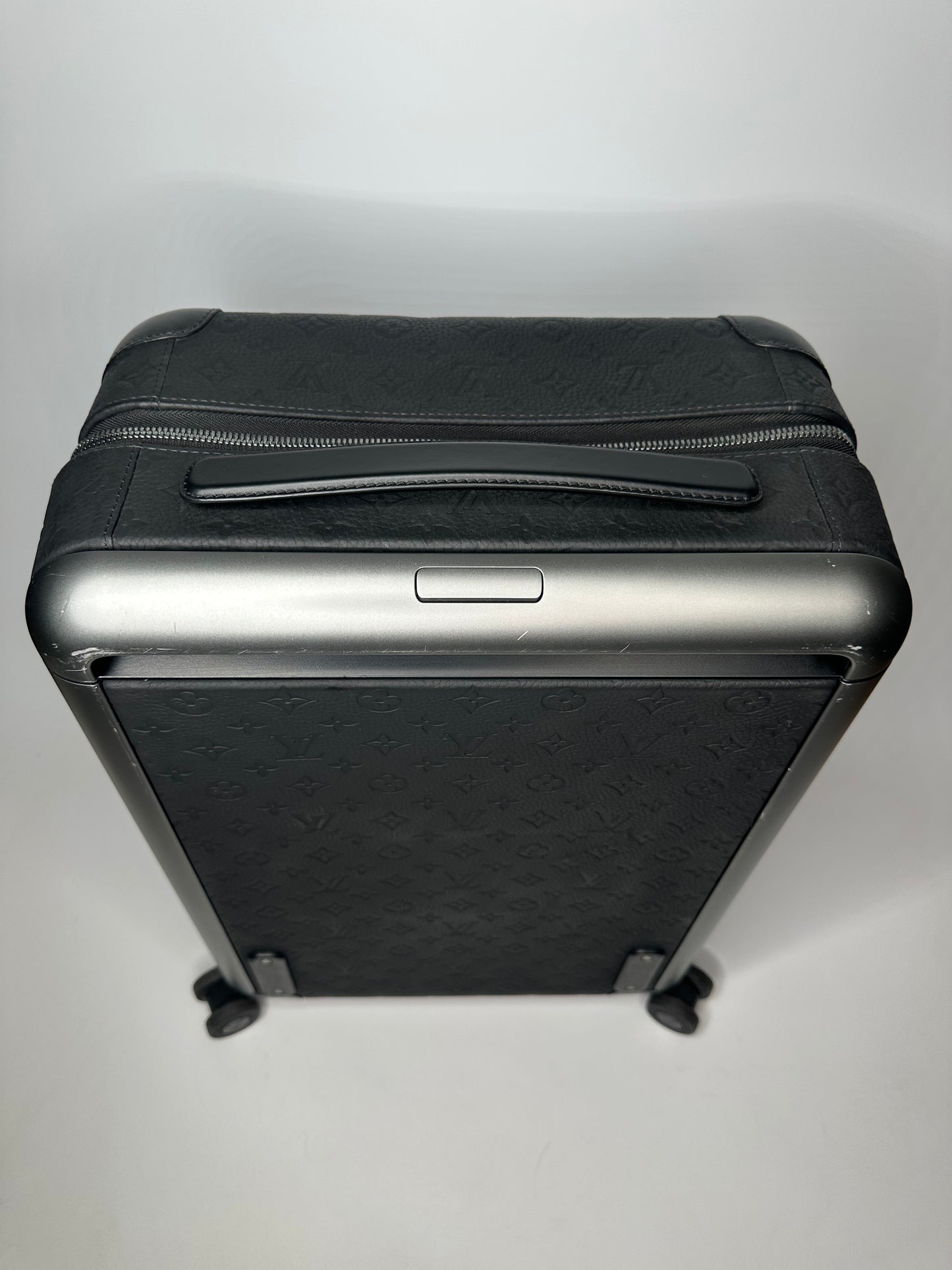 Louis Vuitton Horizon 55 Black Taurillon Leather Shadow Edition RRP £3600