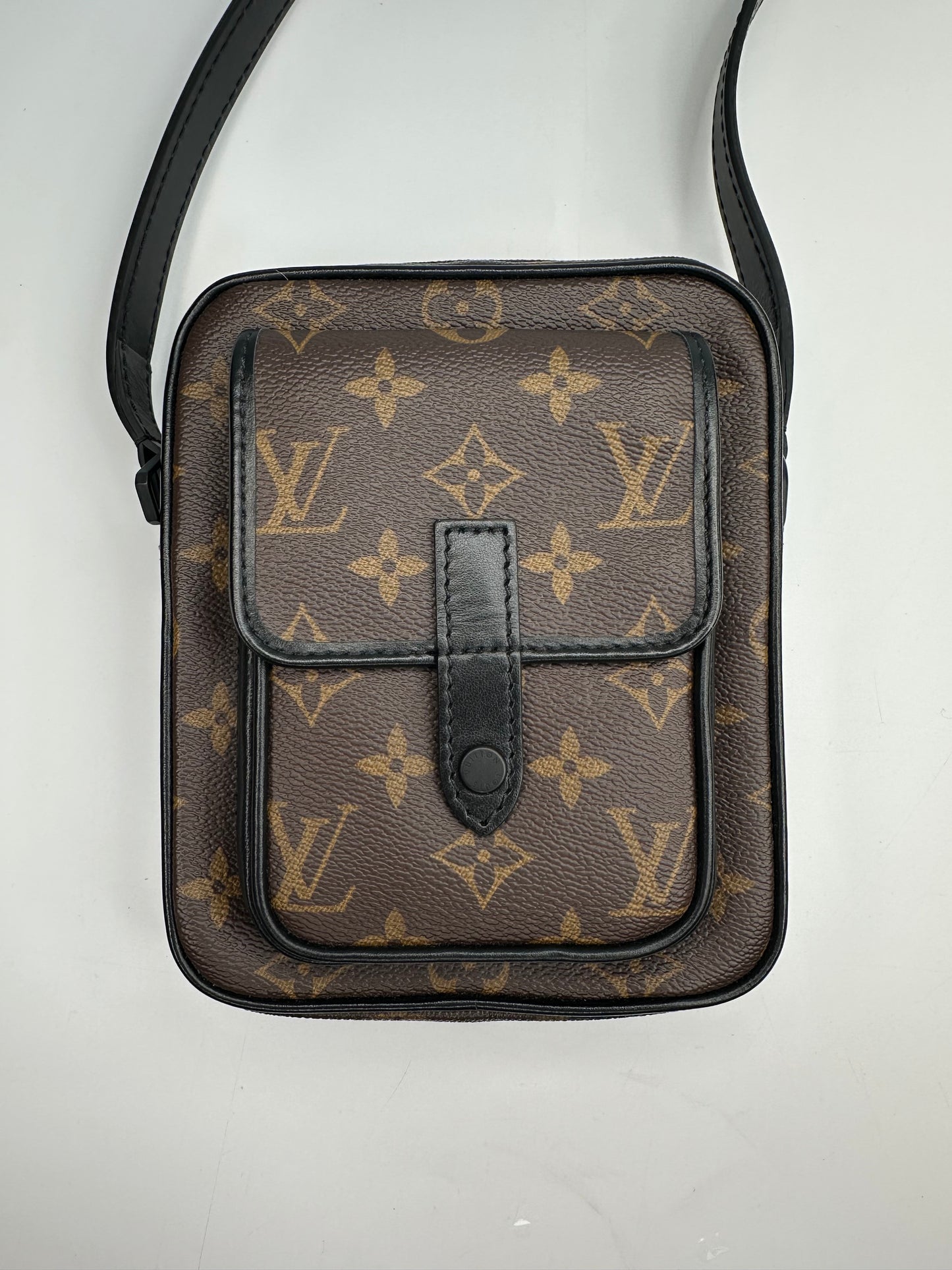 Louis Vuitton Virgil Abloh Christopher Wearable Wallet Bag M69404
