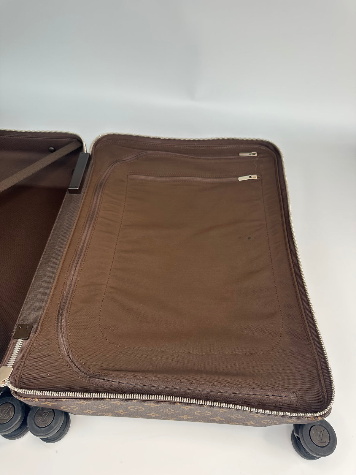 Louis Vuitton Horizon 55 Hand Luggage Carry On Case LV Monogram Brown & Beige (2)
