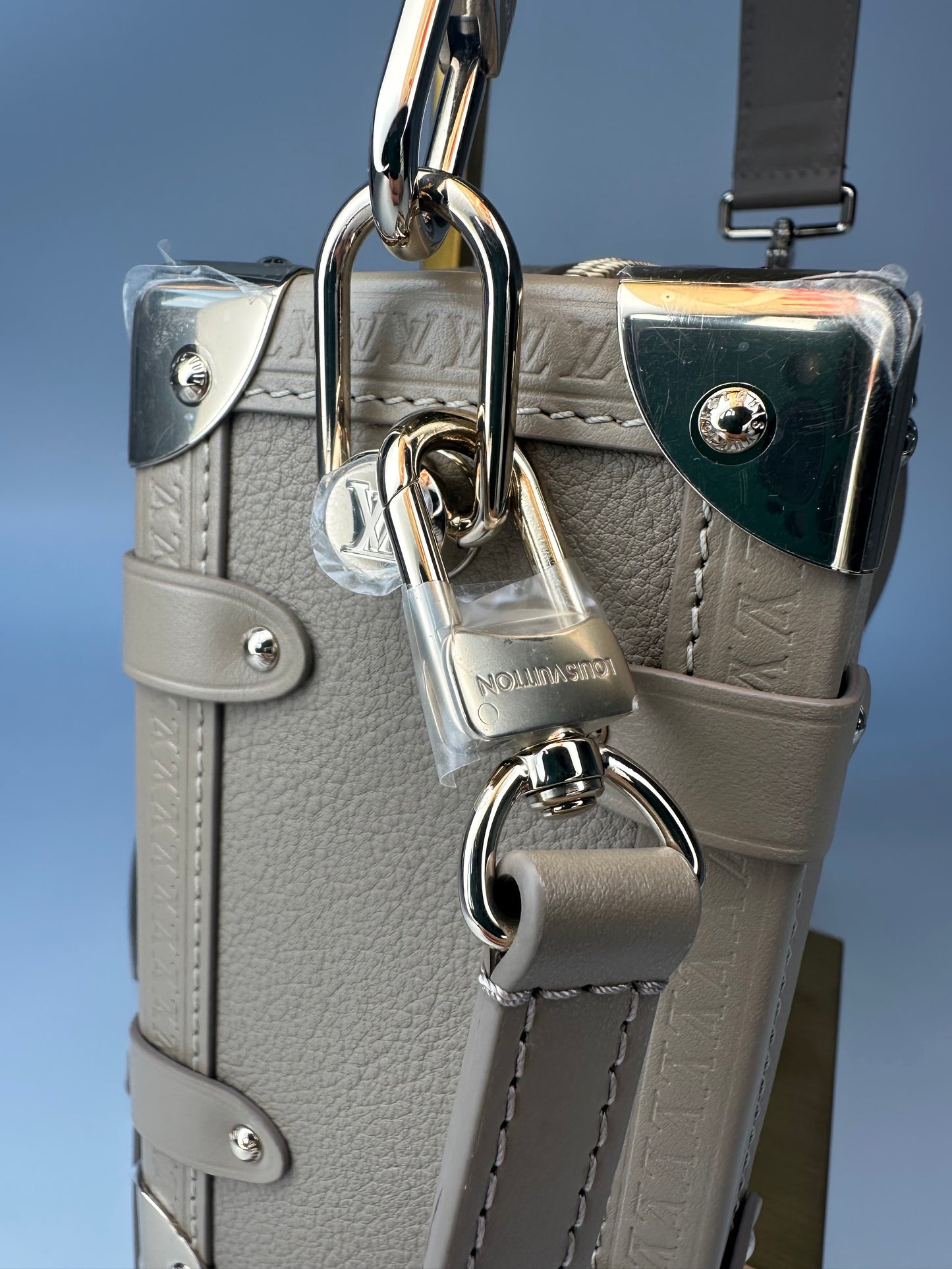Louis Vuitton Side Trunk MM Grained Calf Leather Smooth Cowhide Trim Brand New