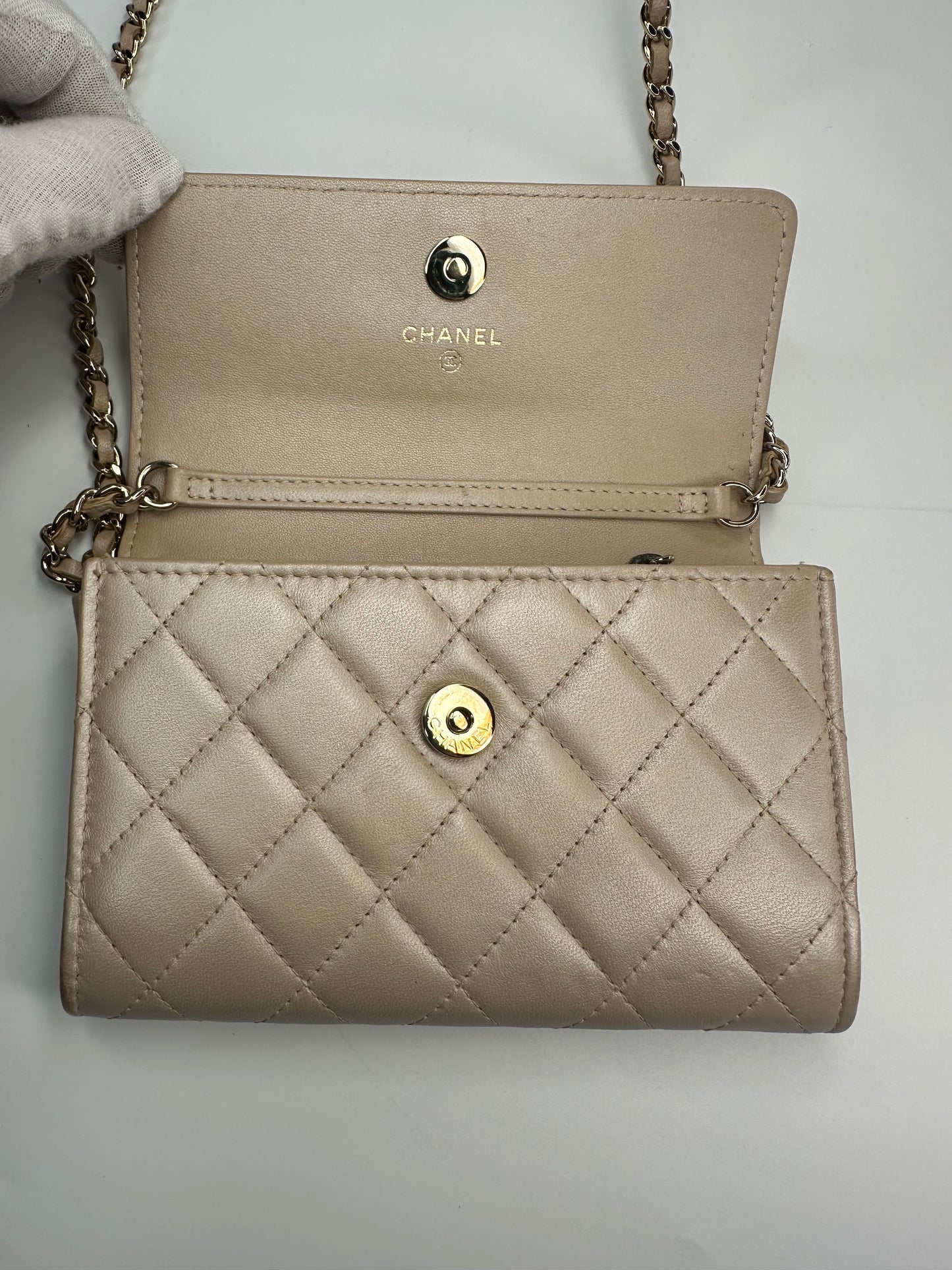 Chanel Lambskin Quilted Pearl Clutch With Chain Bag