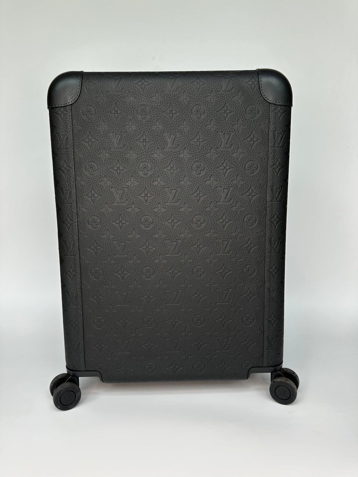 Louis Vuitton Horizon 55 Black Taurillon Leather Edition RRP £3700