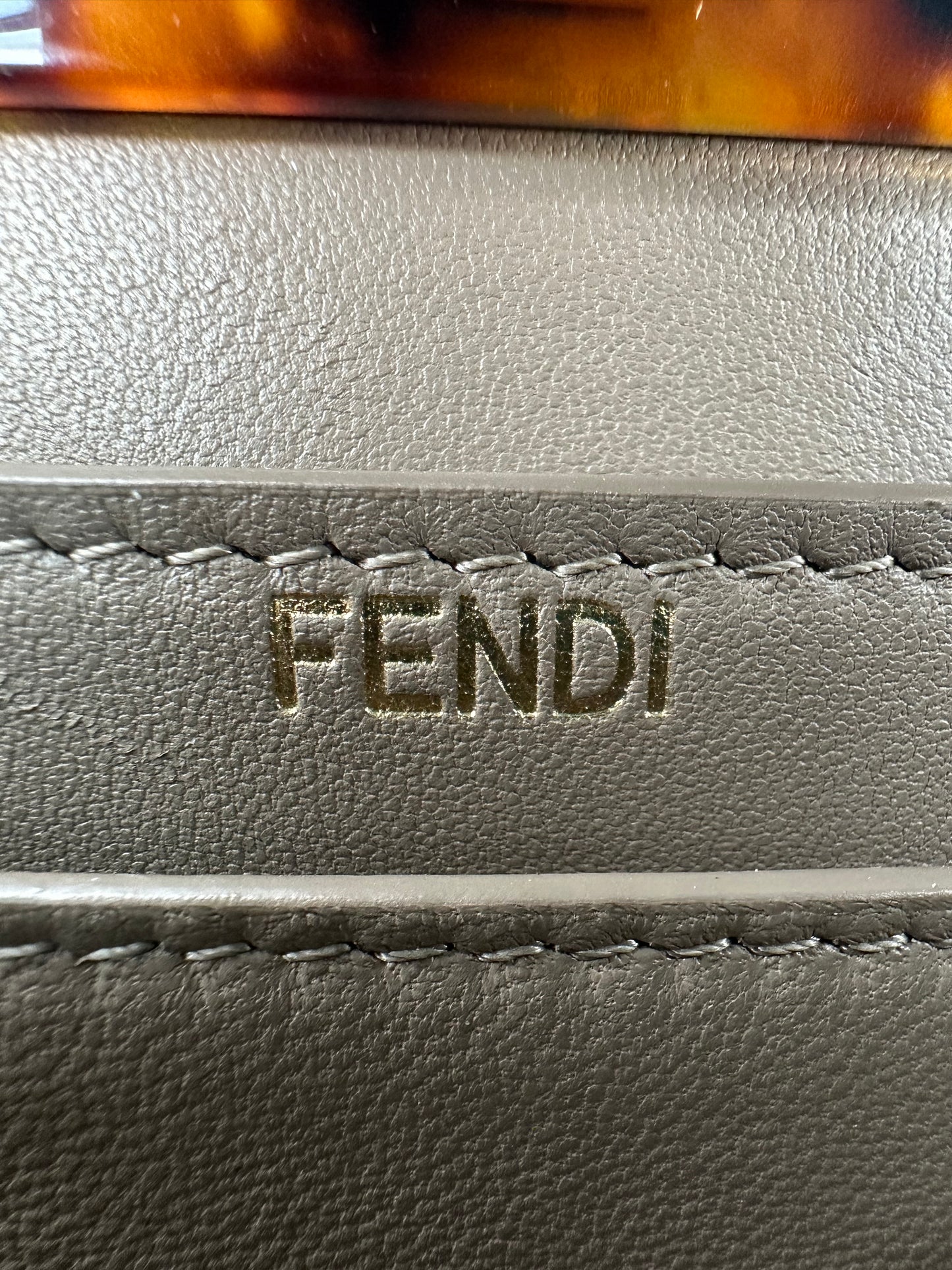 Peekaboo ISeeU Petite Dove Grey Padded Nappa Leather Bag With Strap Immaculate