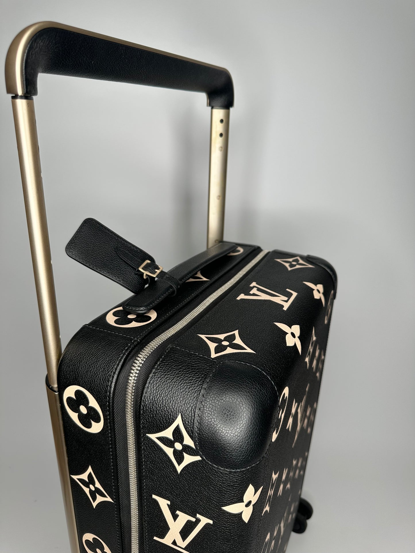 Louis Vuitton Horizen 55 Empreinte Leather Limited Edition
