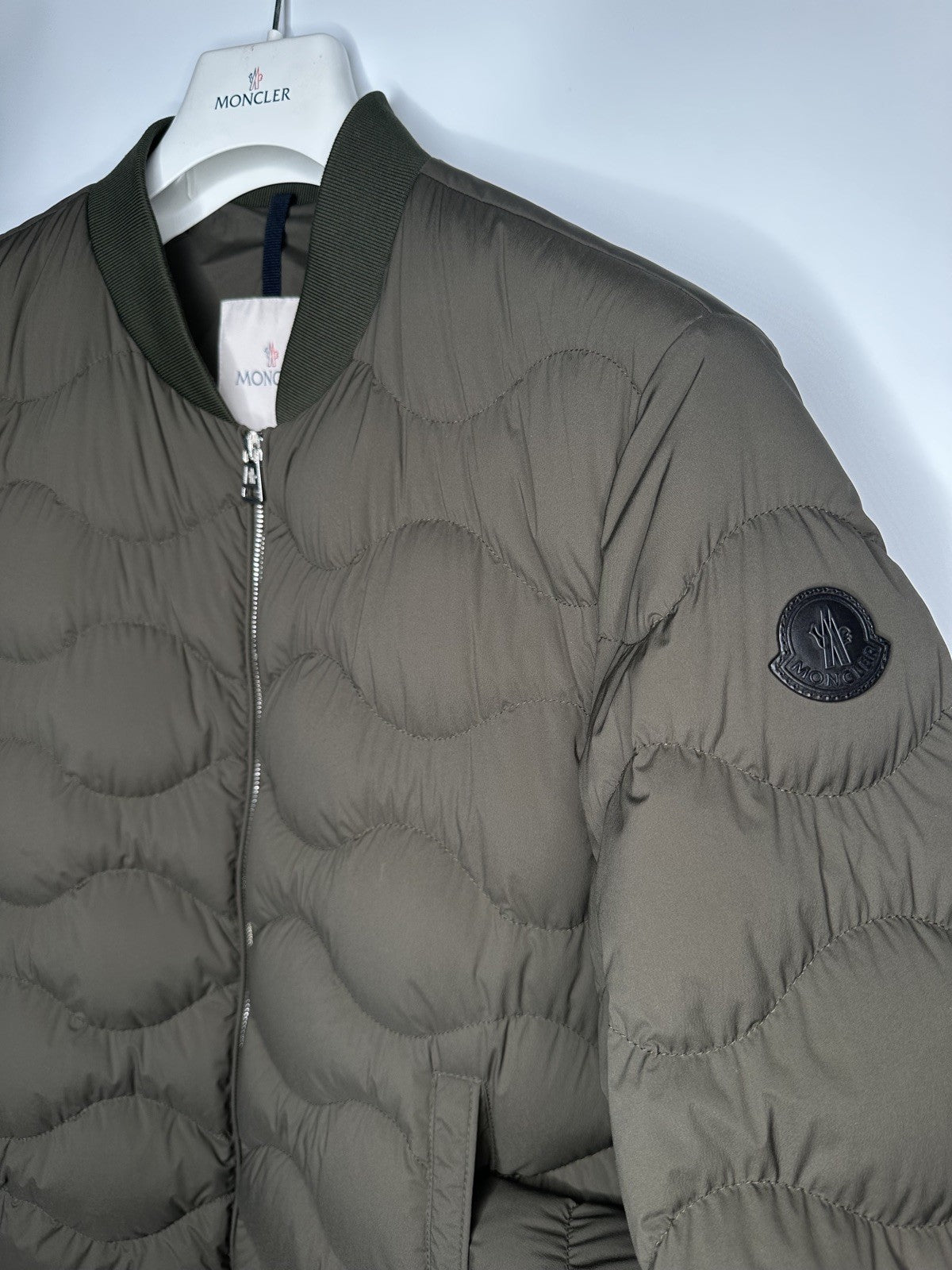 Moncler Giubotto Borely Khaki Jacket Mens Size 4 / X Large Black Badge