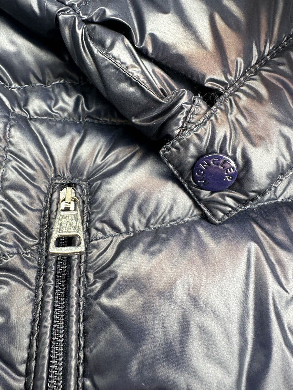 Moncler Acorus Navy Blue Size 5 Mens Jacket