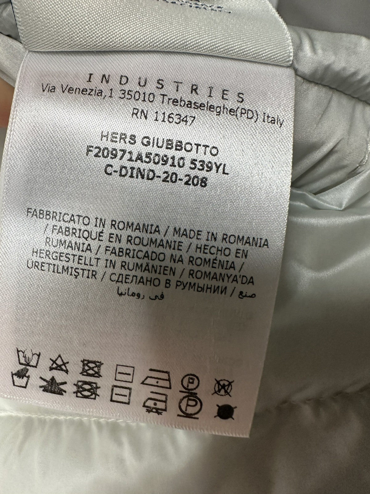 Moncler Grenoble Hers Down Jacket Size 3 (Large) Mens White