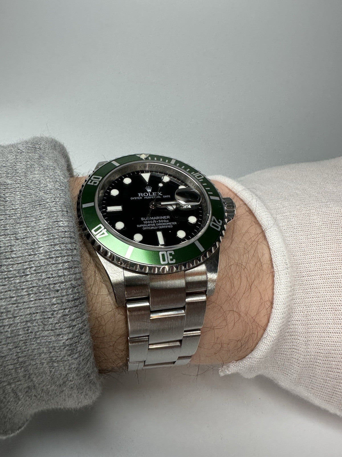 Rolex Submariner Date 16610LV Kermit 50th Anniversary 2009 Full Set Unpolished
