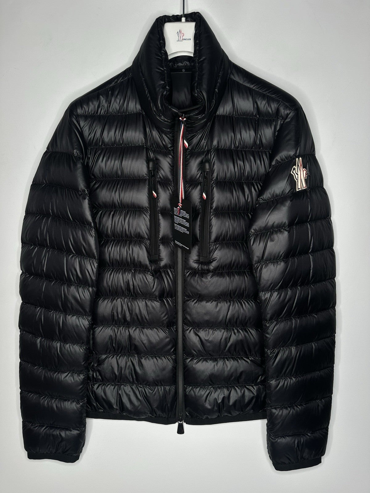 Moncler Grenoble Hers Down Jacket Size 4  (XL) Mens Black