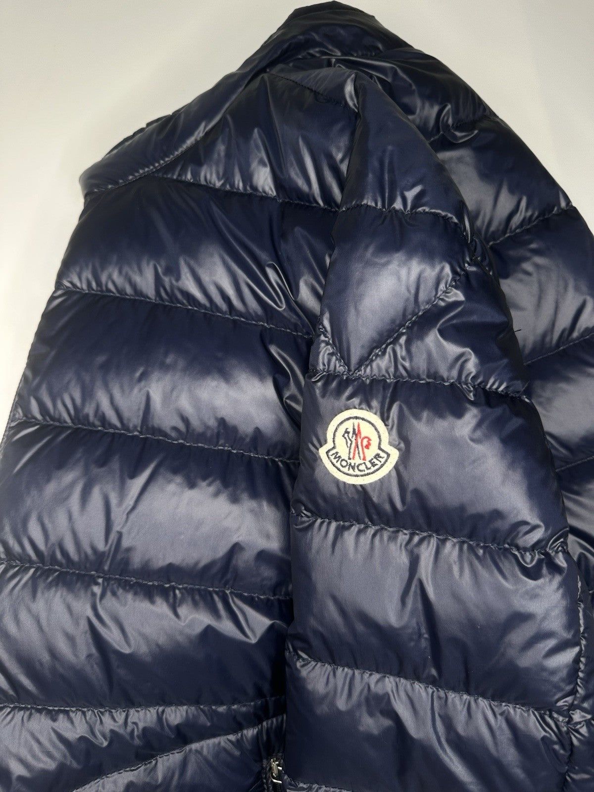 Moncler Acorus Navy Blue Size 5 Mens Jacket