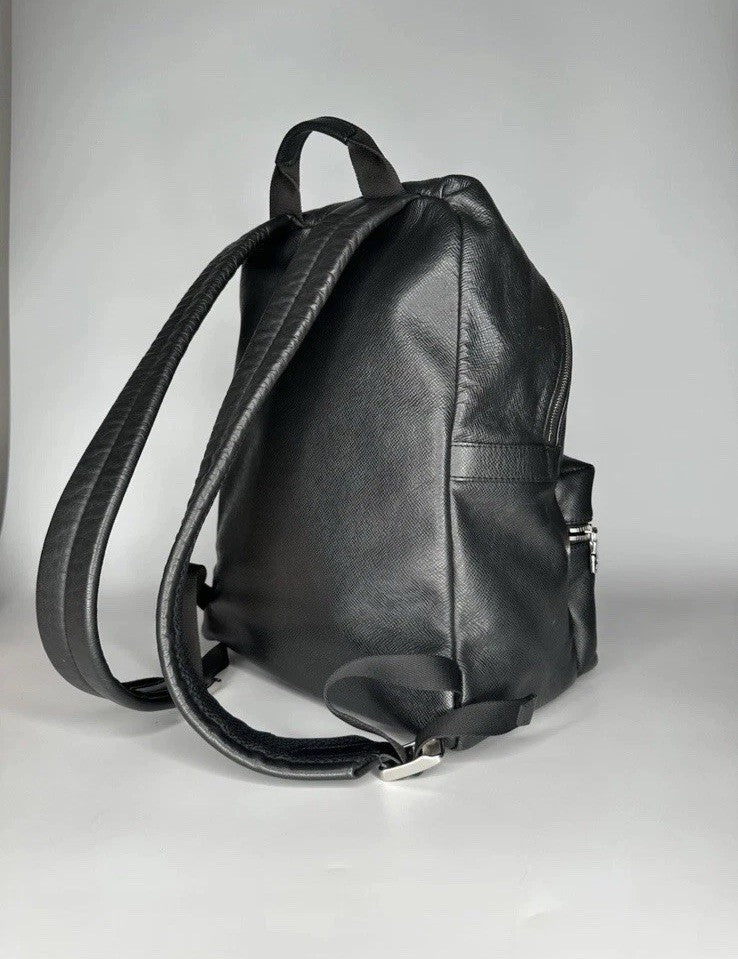 Louis Vuitton Discovery Backpack PM Black Leather Taiga
