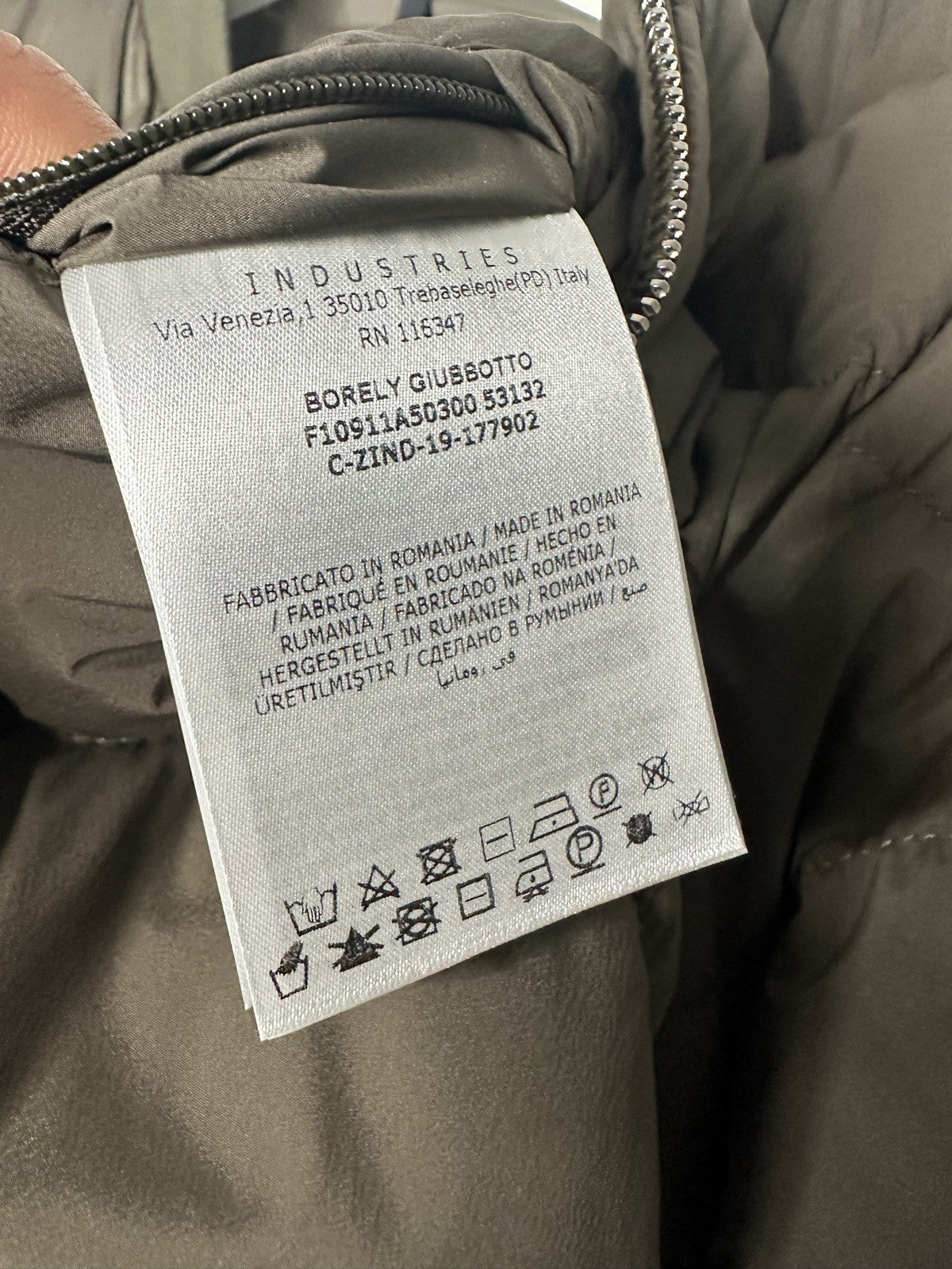 Moncler Giubotto Borely Khaki Jacket Mens Size 4 / X Large Black Badge