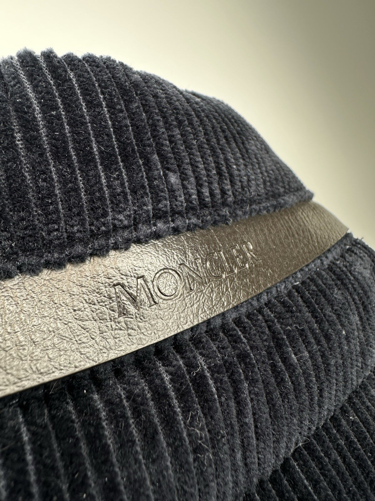 Moncler Besbre Jacket Mens Size 4 (XL) Navy Blue Corduroy