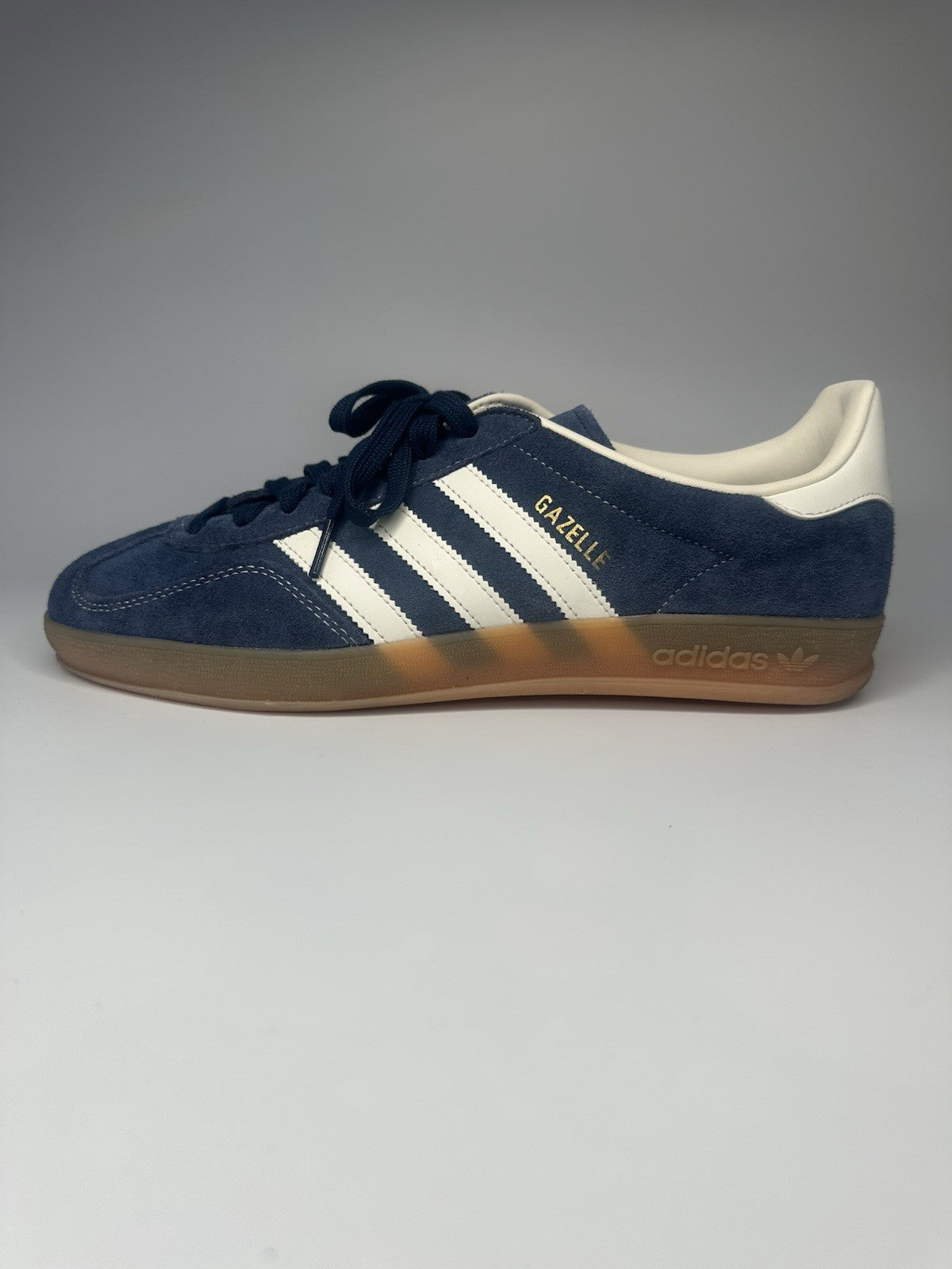 Adidas Gazelle Navy Blue / White / Gum Sole Suede UK9.5 Mens
