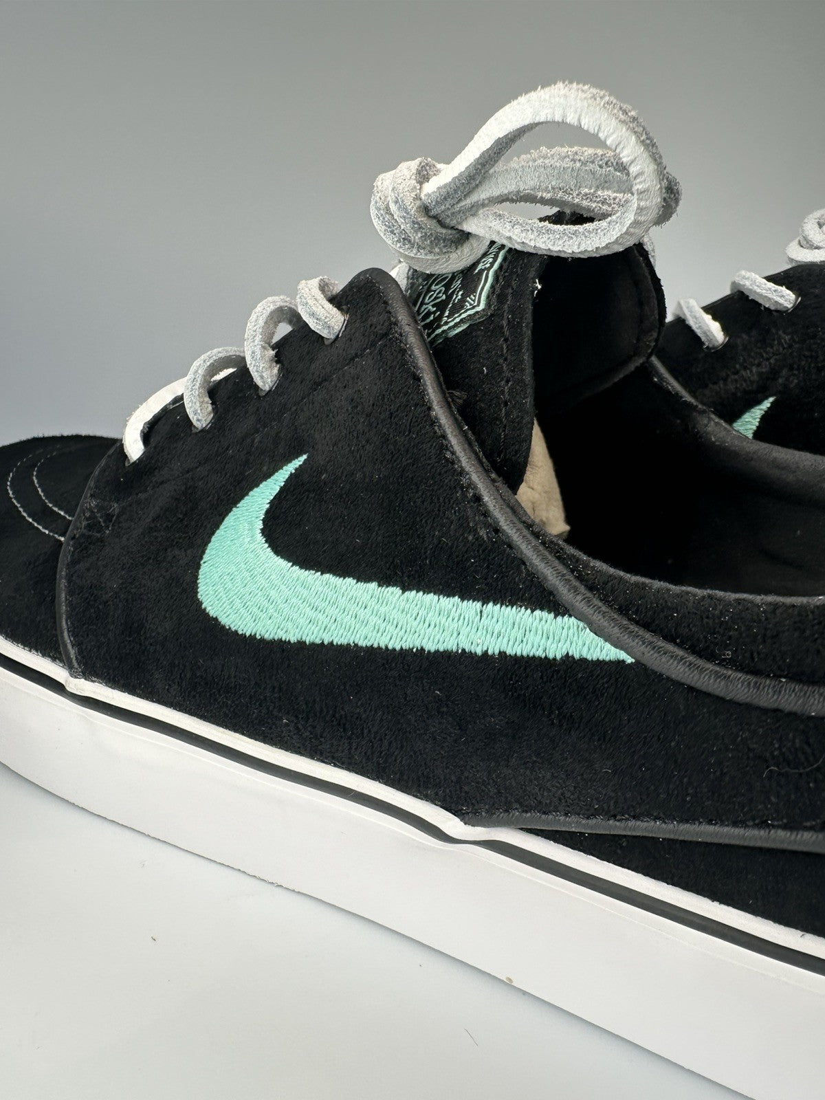 Nike Stefan Janoski Tiffany Blue Box First Released UK9 EUR44 Suede Black / Mint