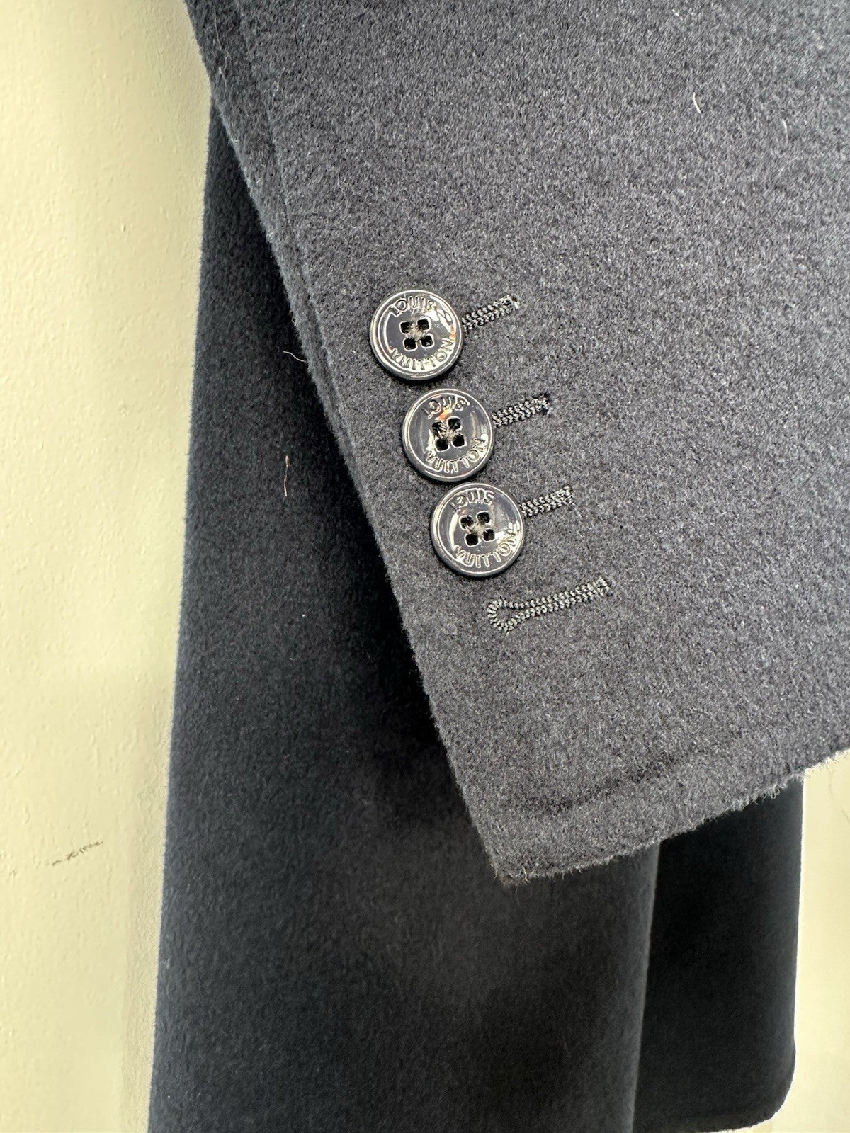 Louis Vuitton Cashmere & Silk Coat Navy Blue Size 44 Made In Italy