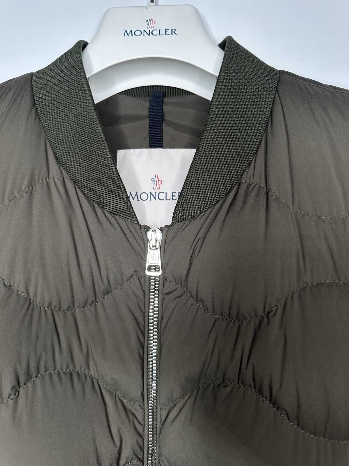 Moncler Giubotto Borely Khaki Jacket Mens Size 4 / X Large Black Badge