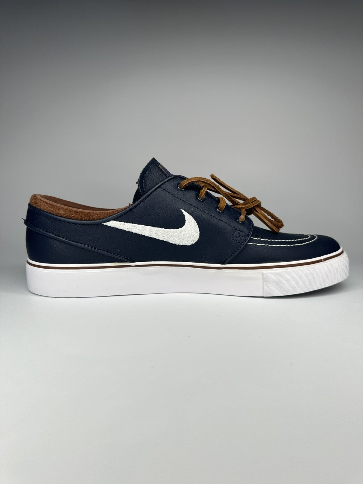 Nike Stefan Janoski Blue Box First Released UK9 EUR44 Obsidian / White Leather