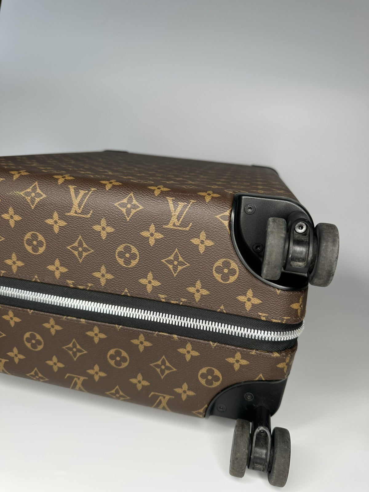 Louis Vuitton Horizon 55 Hand Luggage Carry On Monogram Black & Brown Excellent