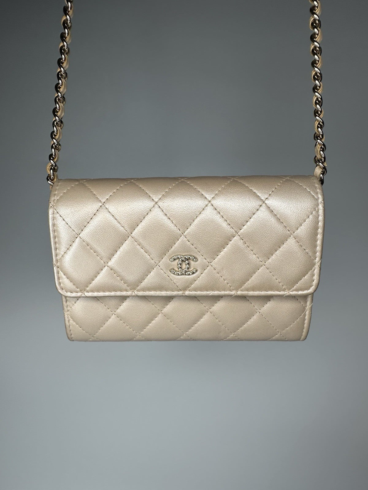 Chanel Lambskin Quilted Pearl Clutch With Chain Bag