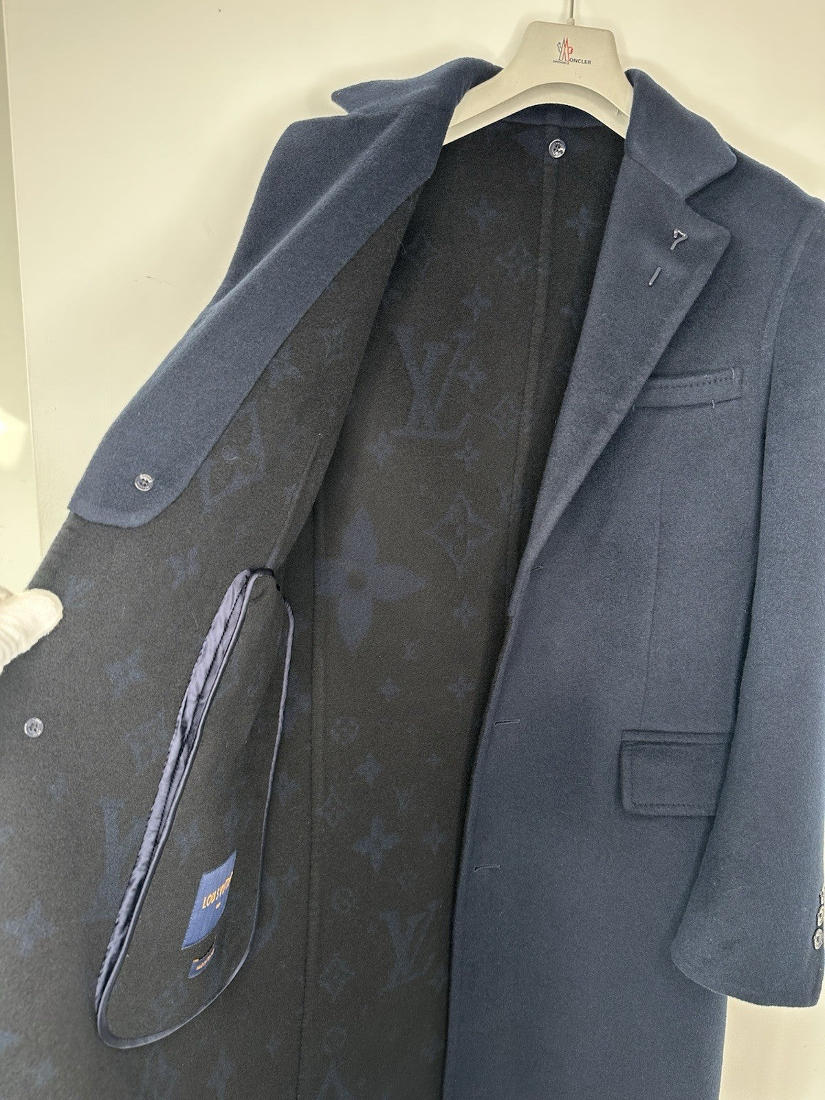 Louis Vuitton Cashmere & Silk Coat Navy Blue Size 44 Made In Italy