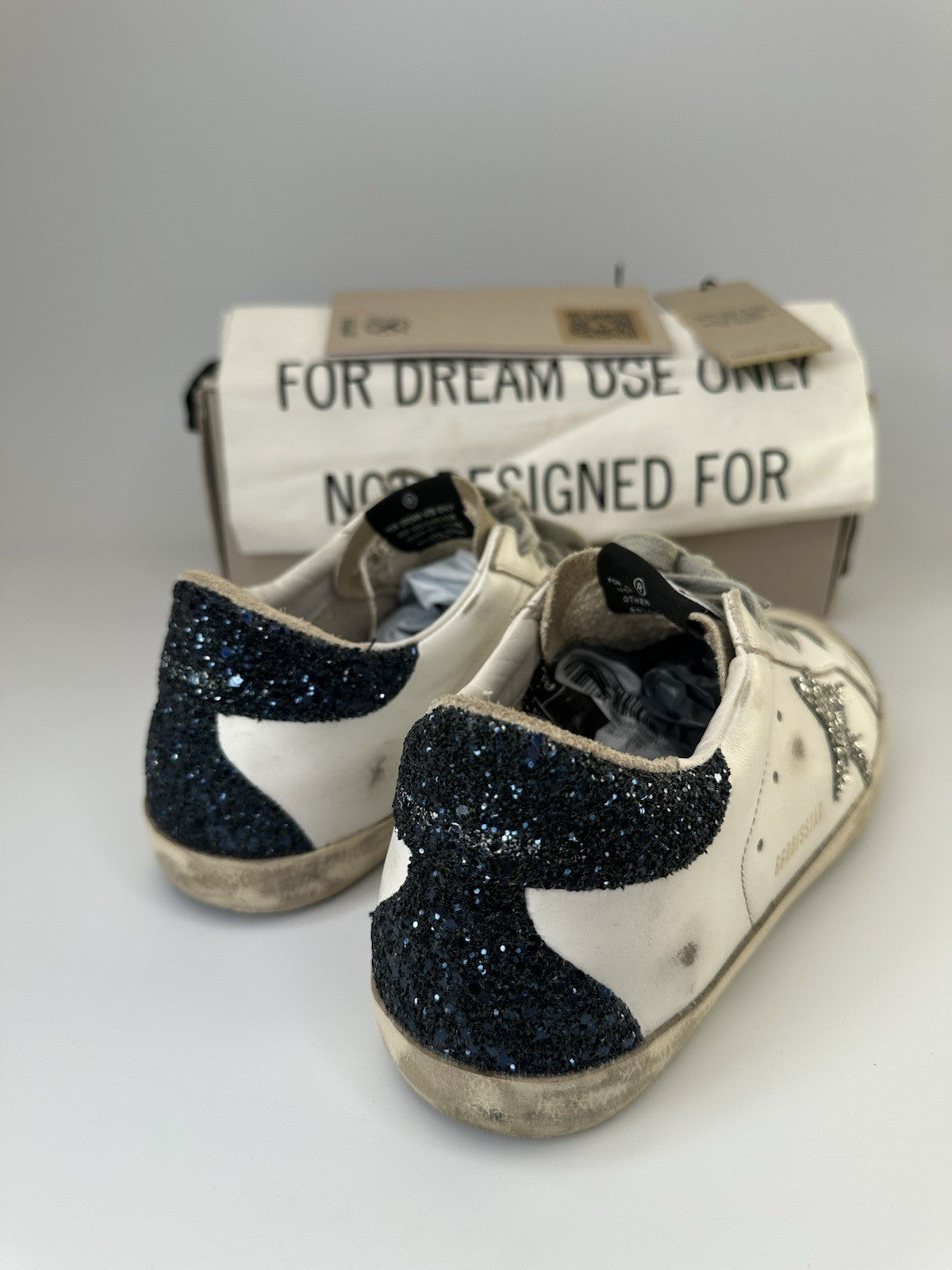 Golden Goose GGDB / SSTAR Sneakers With Box, Dustbag & Passport EU39 UK6