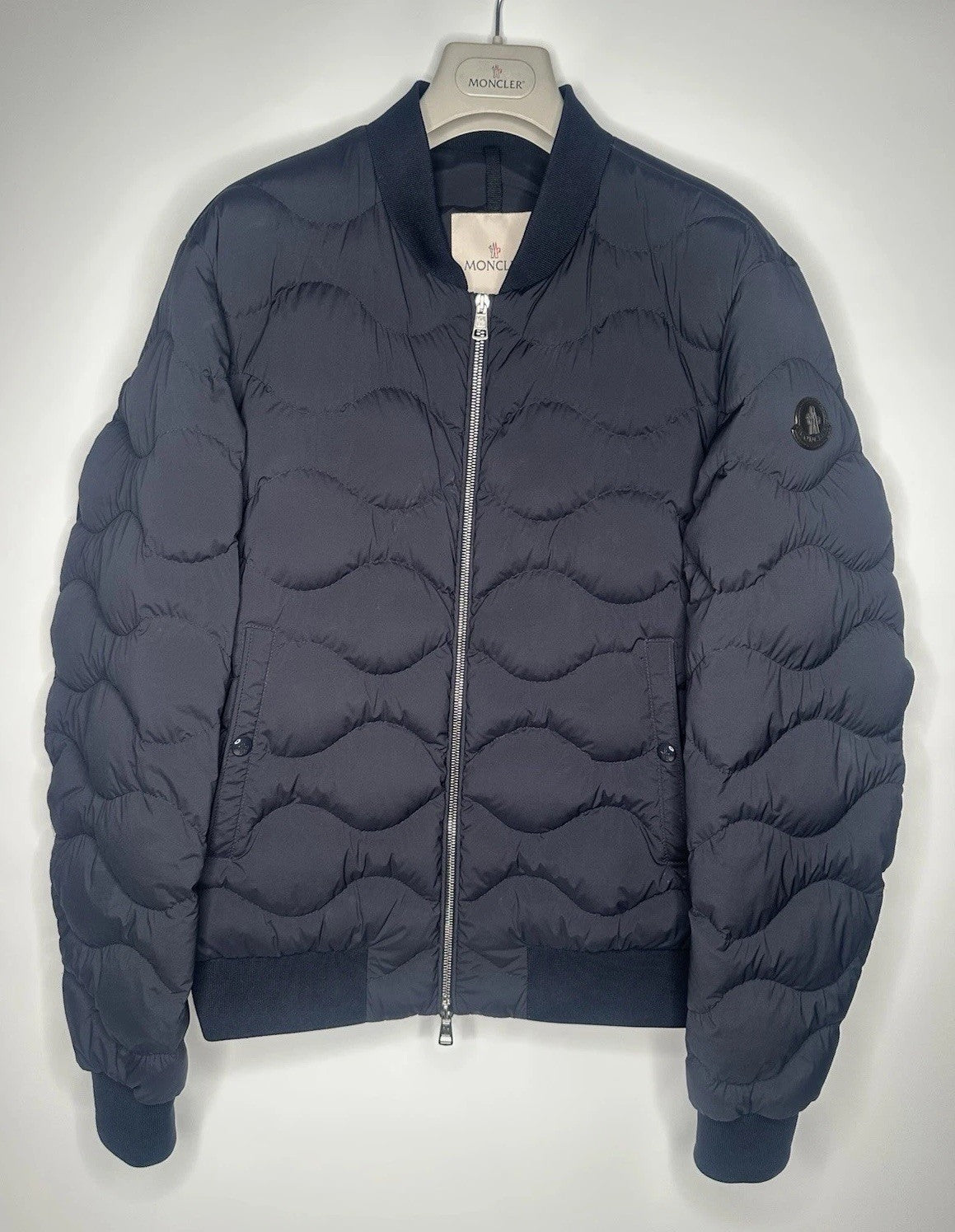 Moncler Giubotto Borely Navy Jacket Mens Size 3 / Large Black Badge