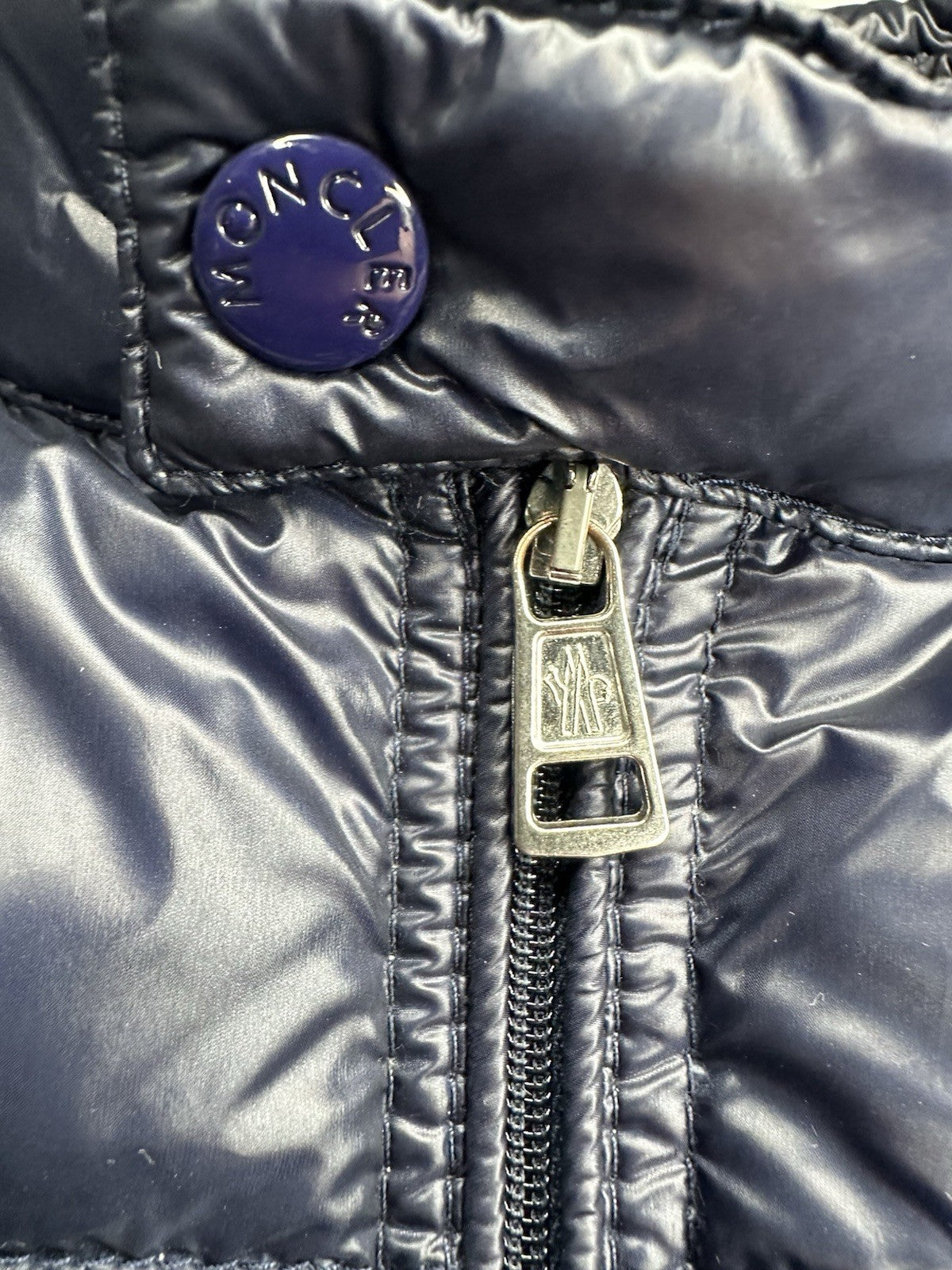 Moncler Acorus Navy Blue Size 5 Mens Jacket