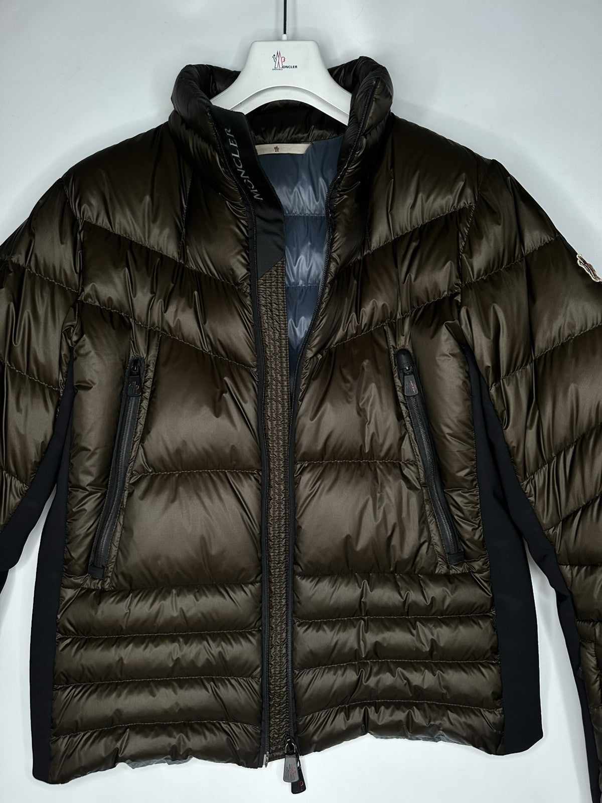 Moncler Grenoble Canmore Mens Jacket Brown Size 3 Large