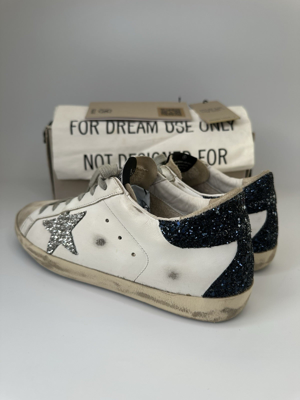 Golden Goose GGDB / SSTAR Sneakers With Box, Dustbag & Passport EU39 UK6