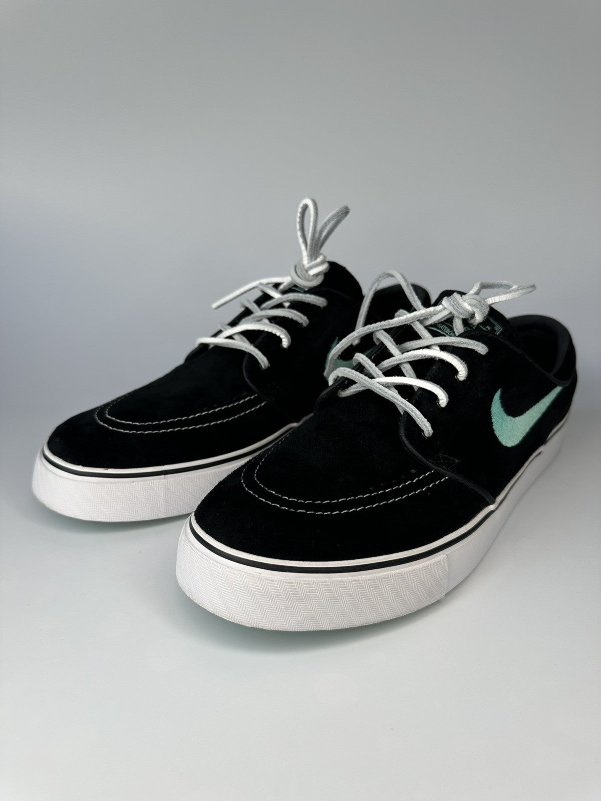 Nike Stefan Janoski Tiffany Blue Box First Released UK9 EUR44 Suede Black / Mint