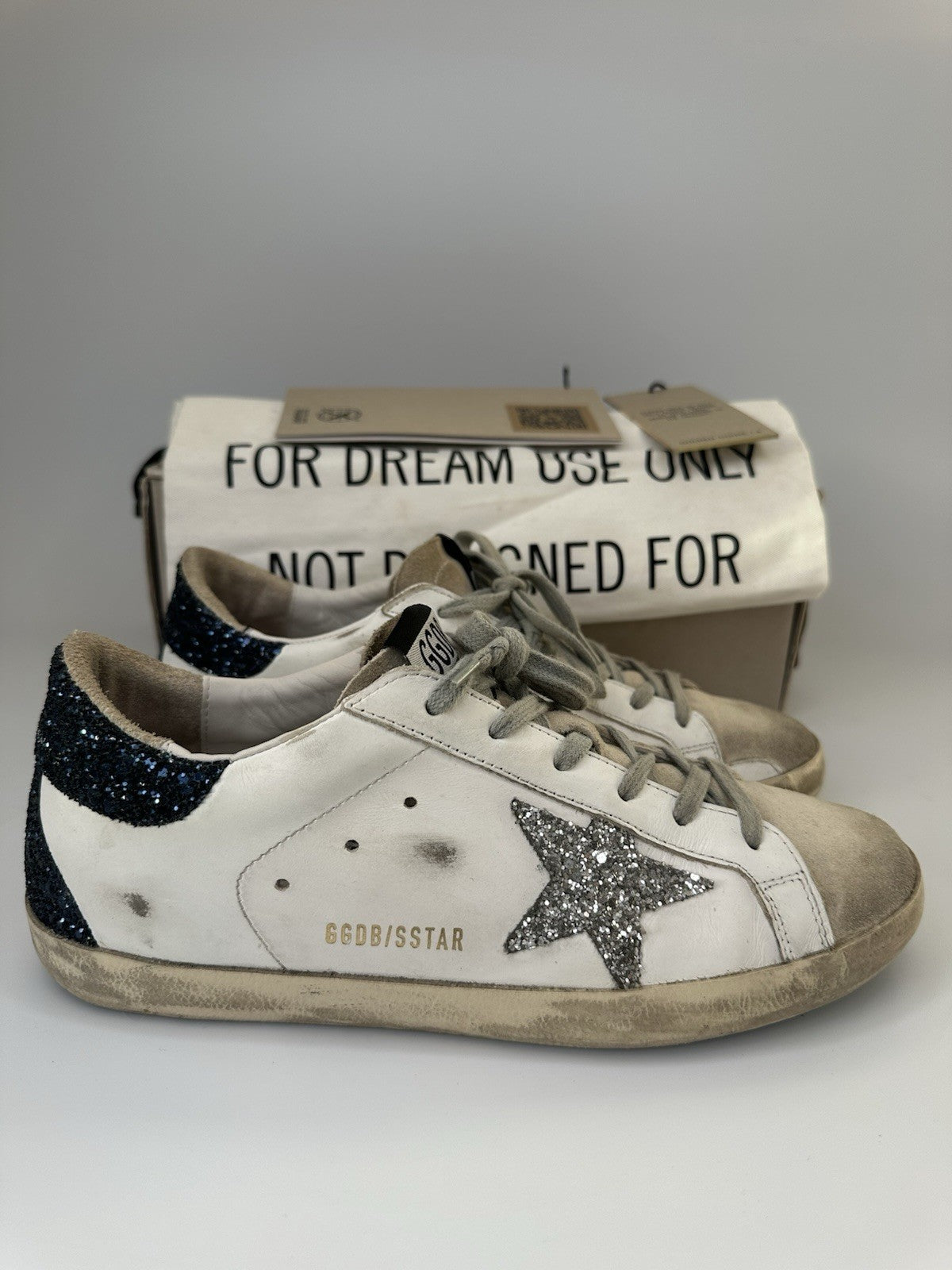 Golden Goose GGDB / SSTAR Sneakers With Box, Dustbag & Passport EU39 UK6