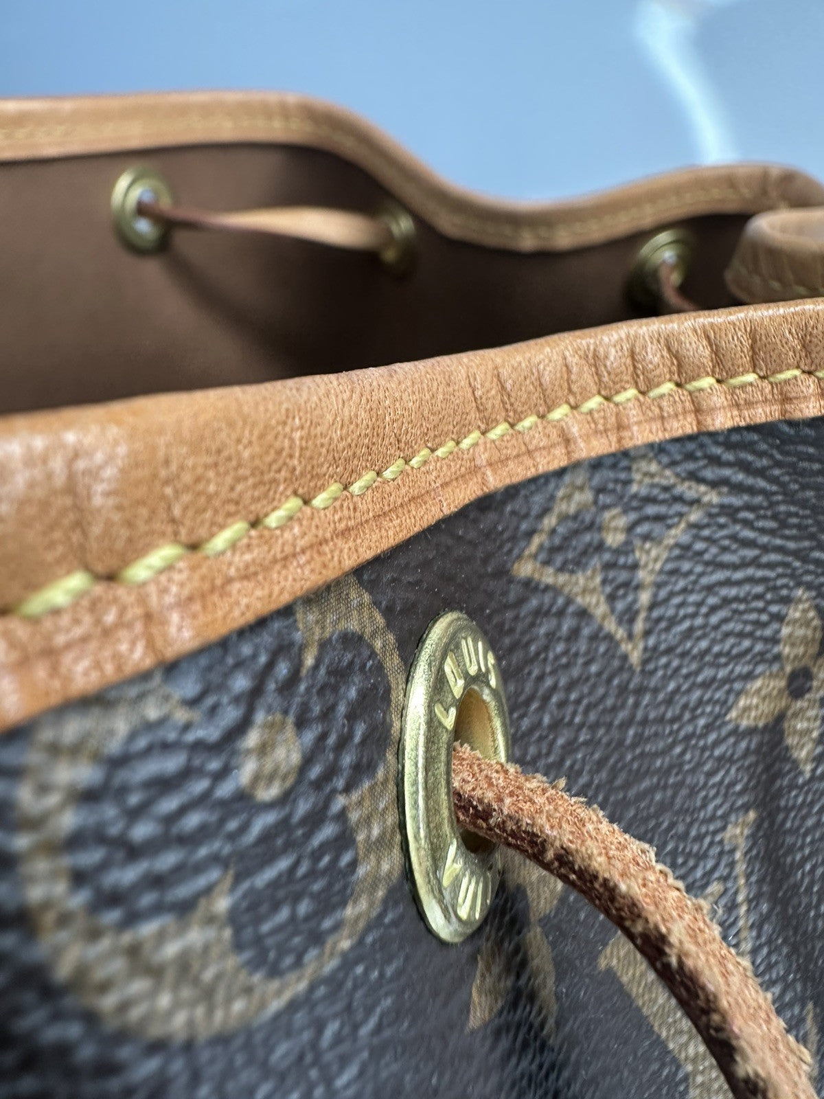 Louis Vuitton Petit Noe NM Crossbody Shoulder Bag M40818 Monogram Canvas