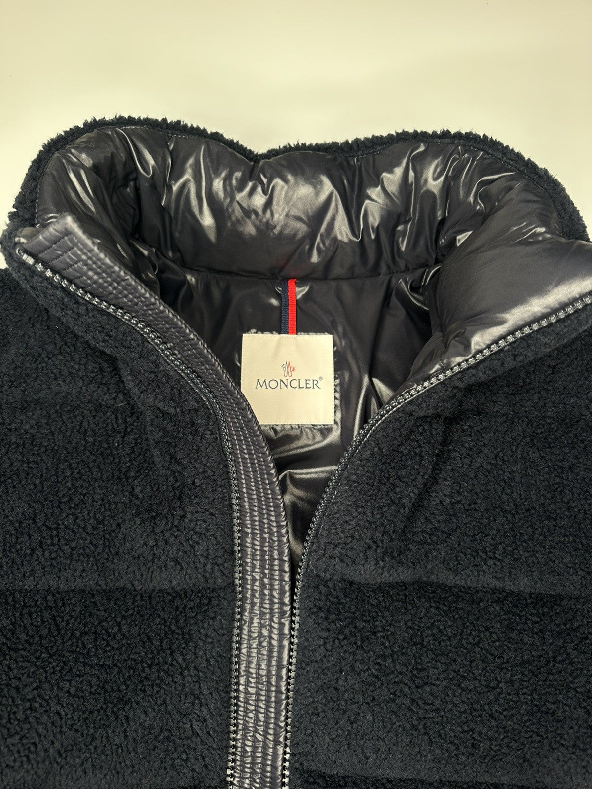 Moncler Michon Giubbotto Navy Blue Sherpa Fleece Down Jacket Size 4 / XL Mens