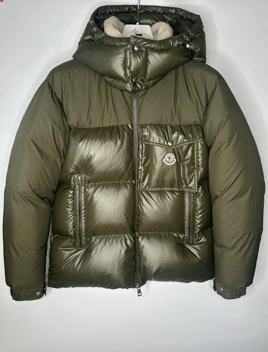 Moncler Bayuda Shearling Collar Down Jacket Green Size 3 (Large)