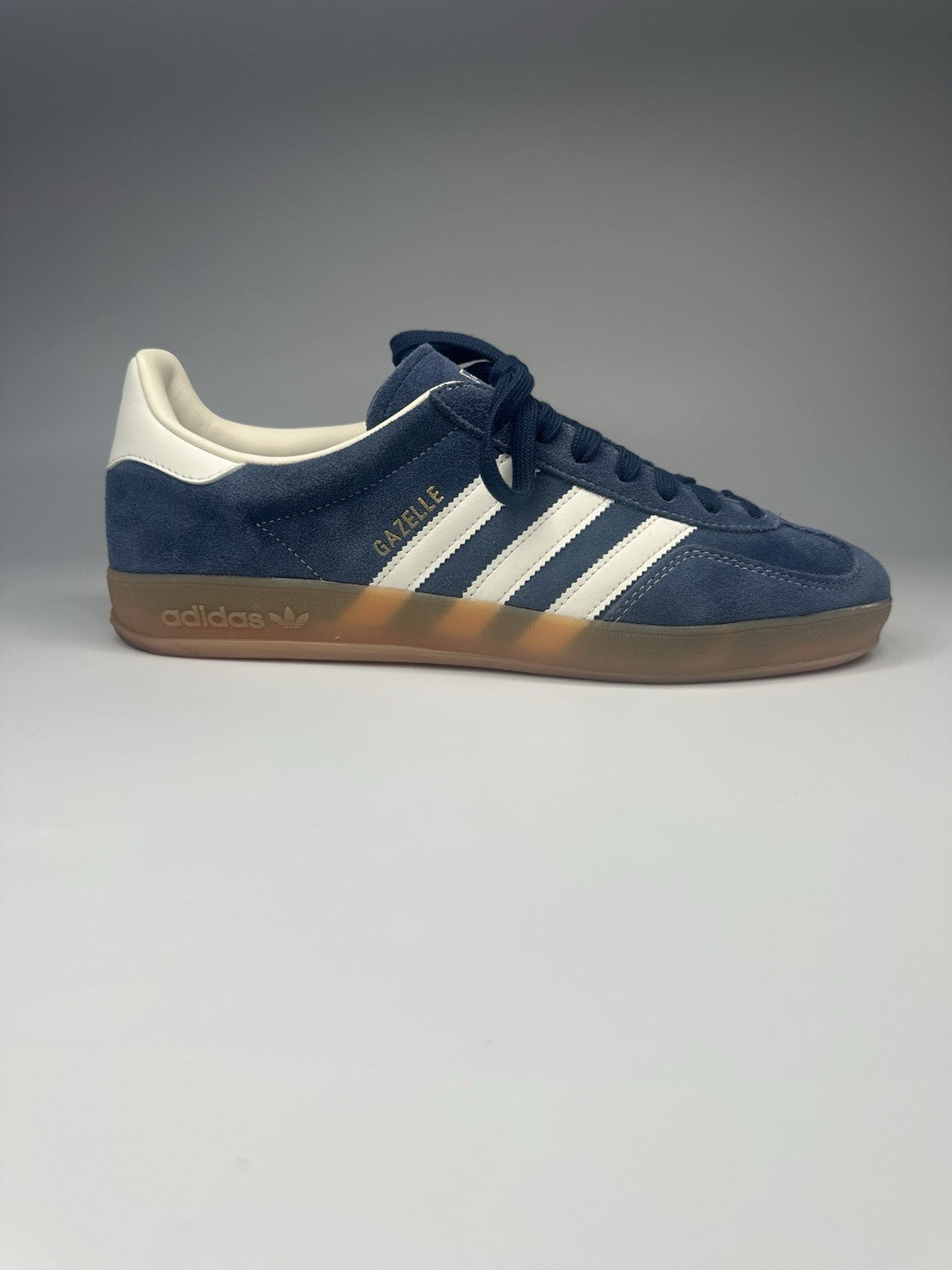 Adidas Gazelle Navy Blue / White / Gum Sole Suede UK9.5 Mens
