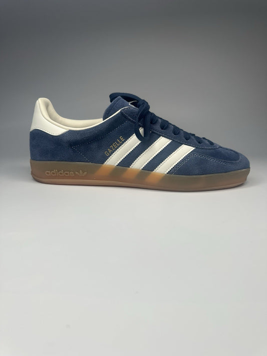 Adidas Gazelle Navy Blue / White / Gum Sole Suede UK9.5 Mens