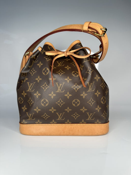 Louis Vuitton Petit Noe NM Crossbody Shoulder Bag M40818 Monogram Canvas