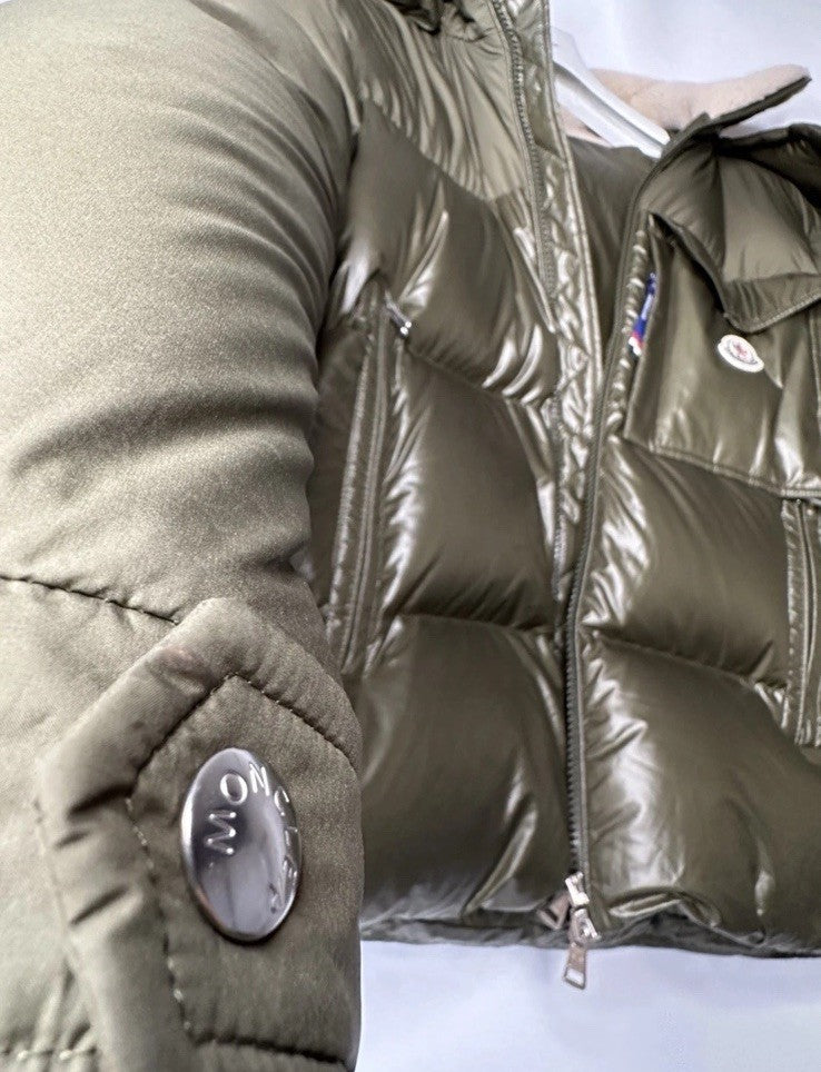 Moncler Bayuda Shearling Collar Down Jacket Green Size 3 (Large)