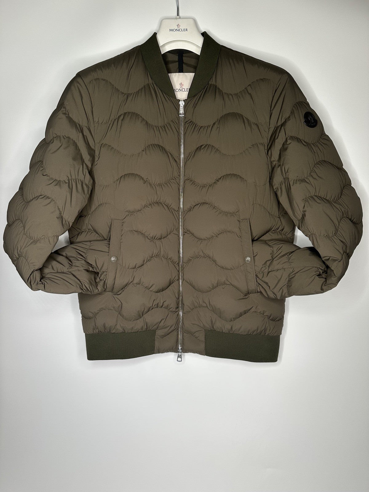 Moncler Giubotto Borely Khaki Jacket Mens Size 4 / X Large Black Badge