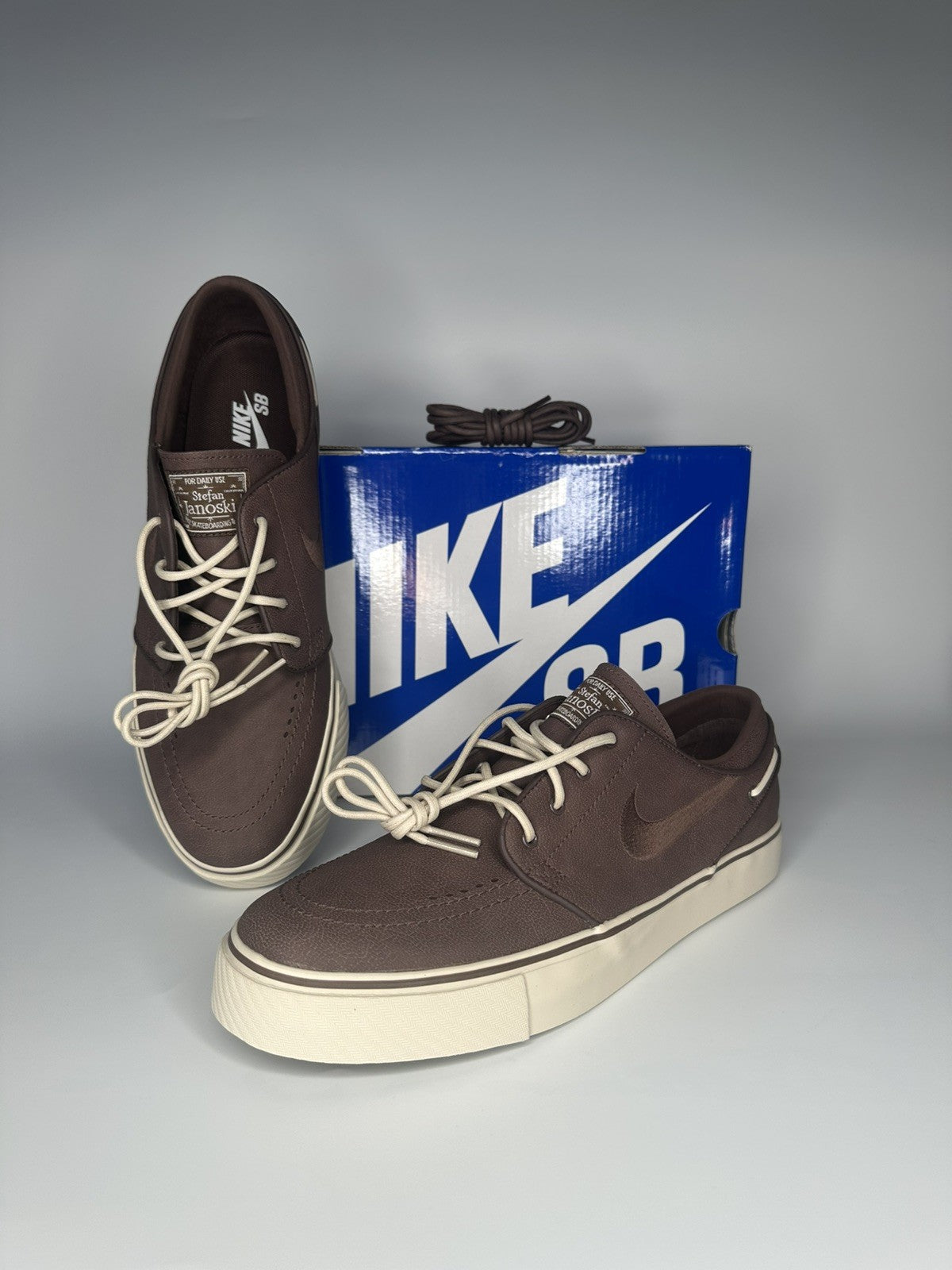 Nike Stefan Janoski Blue Box First Released UK9 EUR44 Dark Oak / Chefon Leather