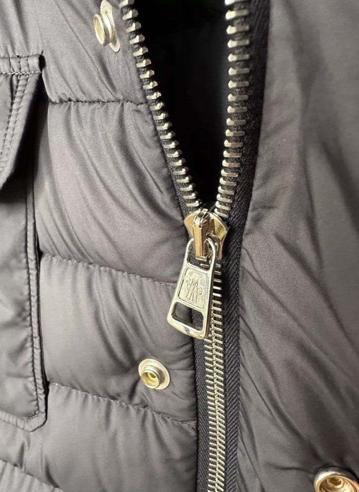 Moncler Mirande Giubbotto Jacket Size 4 (Extra Large) Fits Large