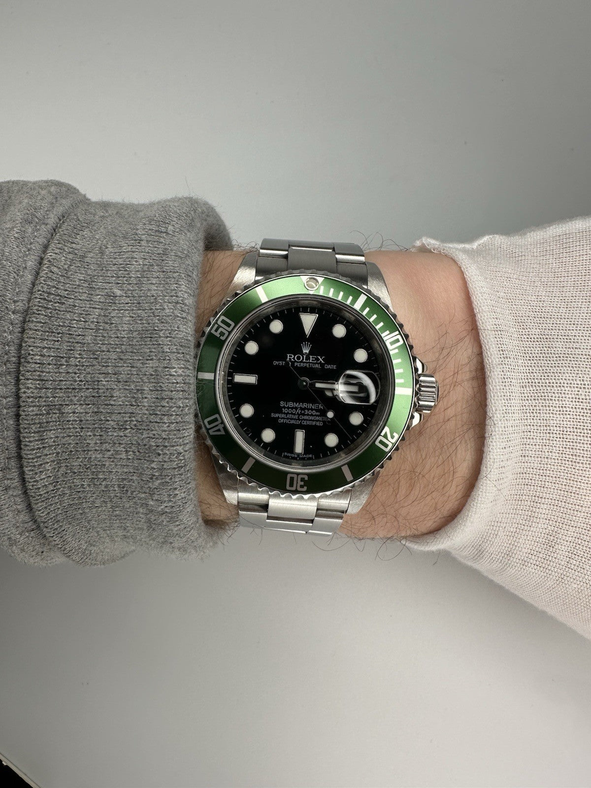 Rolex Submariner Date 16610LV Kermit 50th Anniversary 2009 Full Set Unpolished