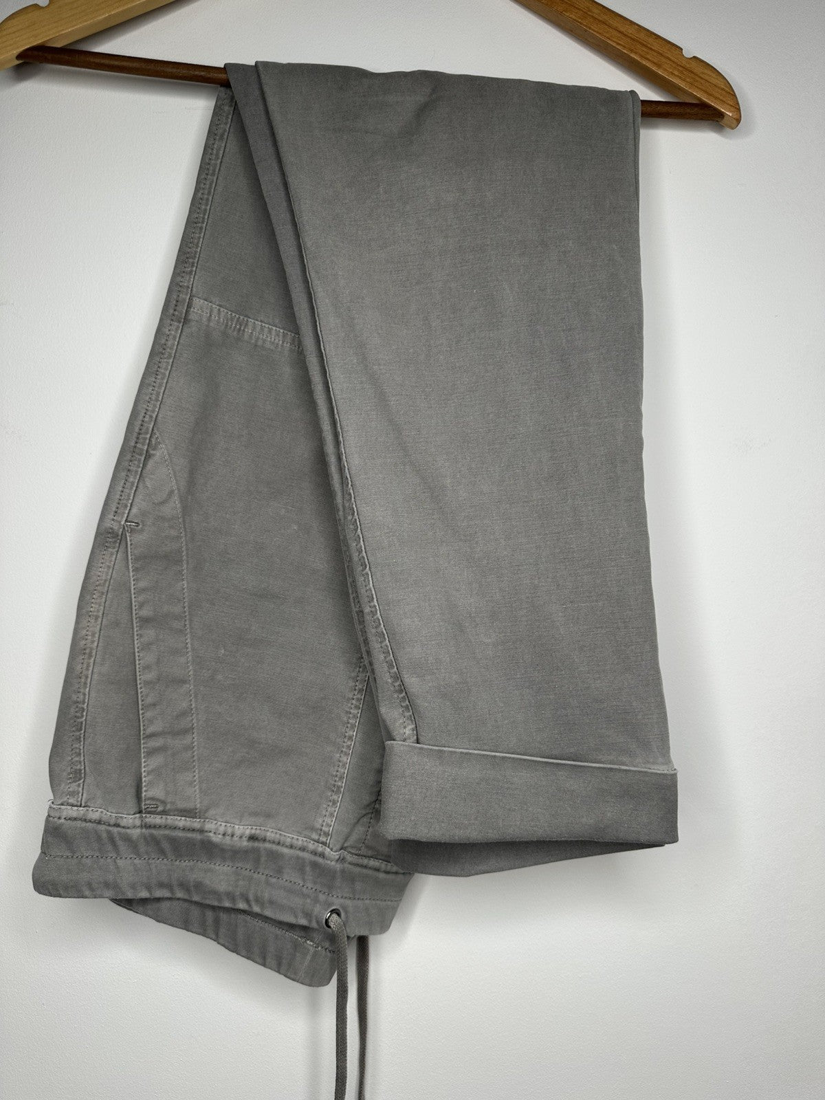 James Perse Mens Chino Joggers Size 1 Gray Drawstring Stretch