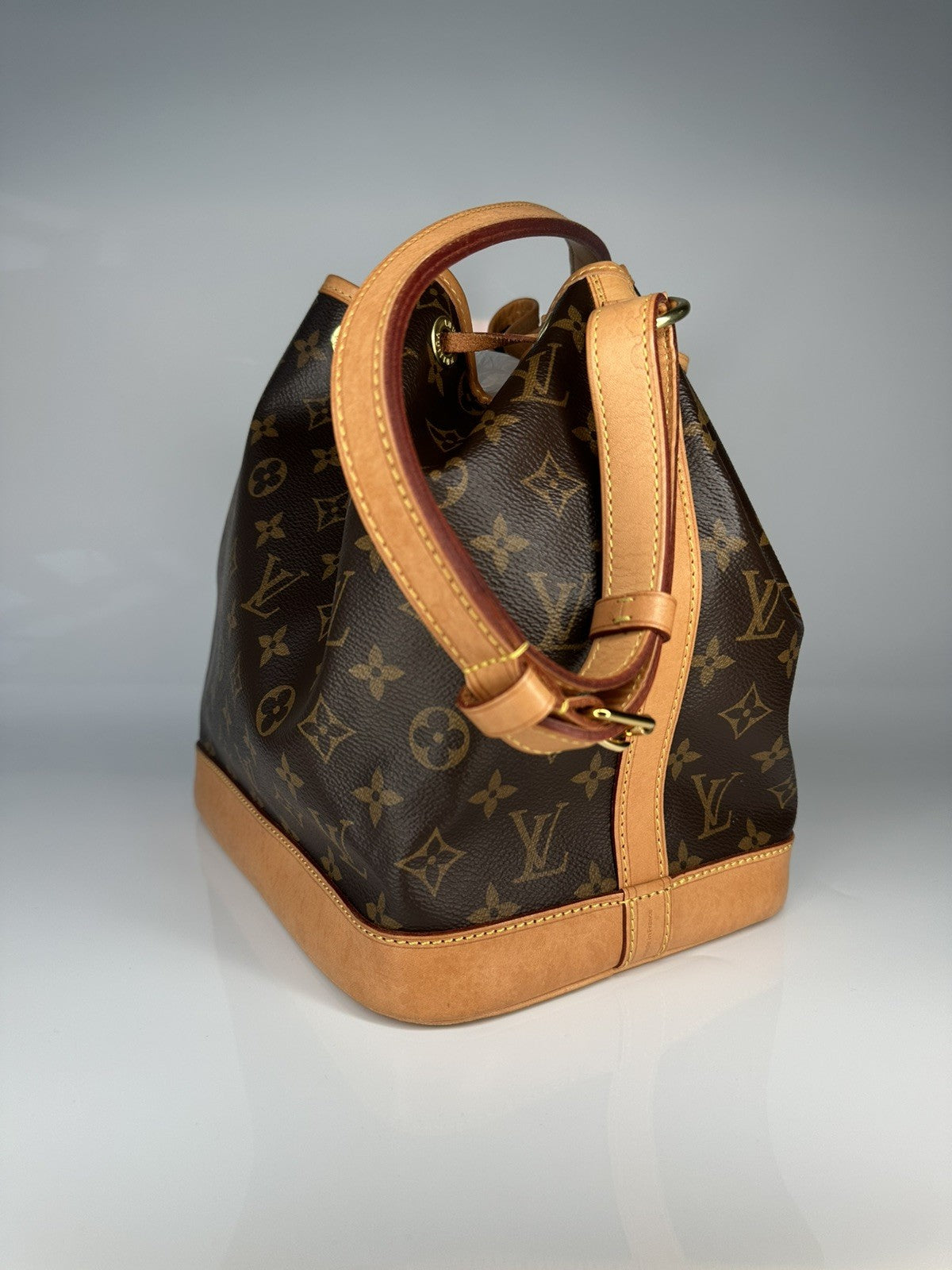 Louis Vuitton Petit Noe NM Crossbody Shoulder Bag M40818 Monogram Canvas