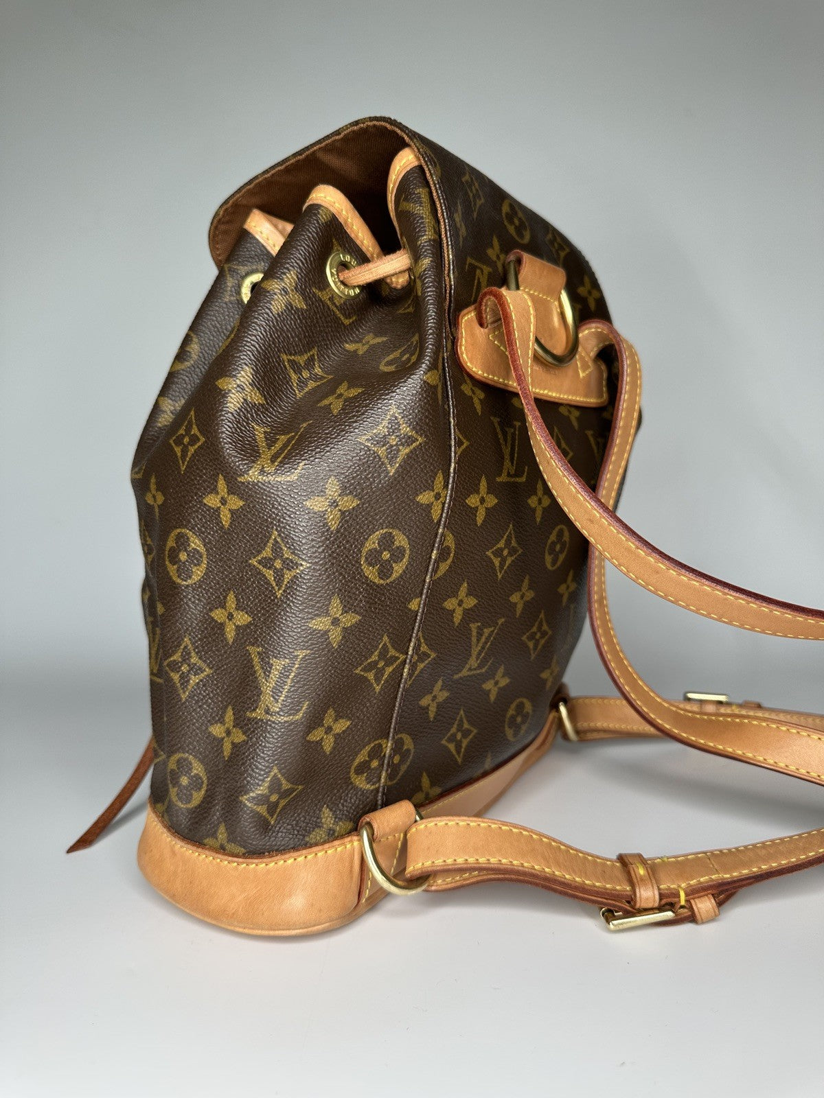 Louis Vuitton Montsouris (PM) Rucksack Backpack M51136 Monogram May 2000